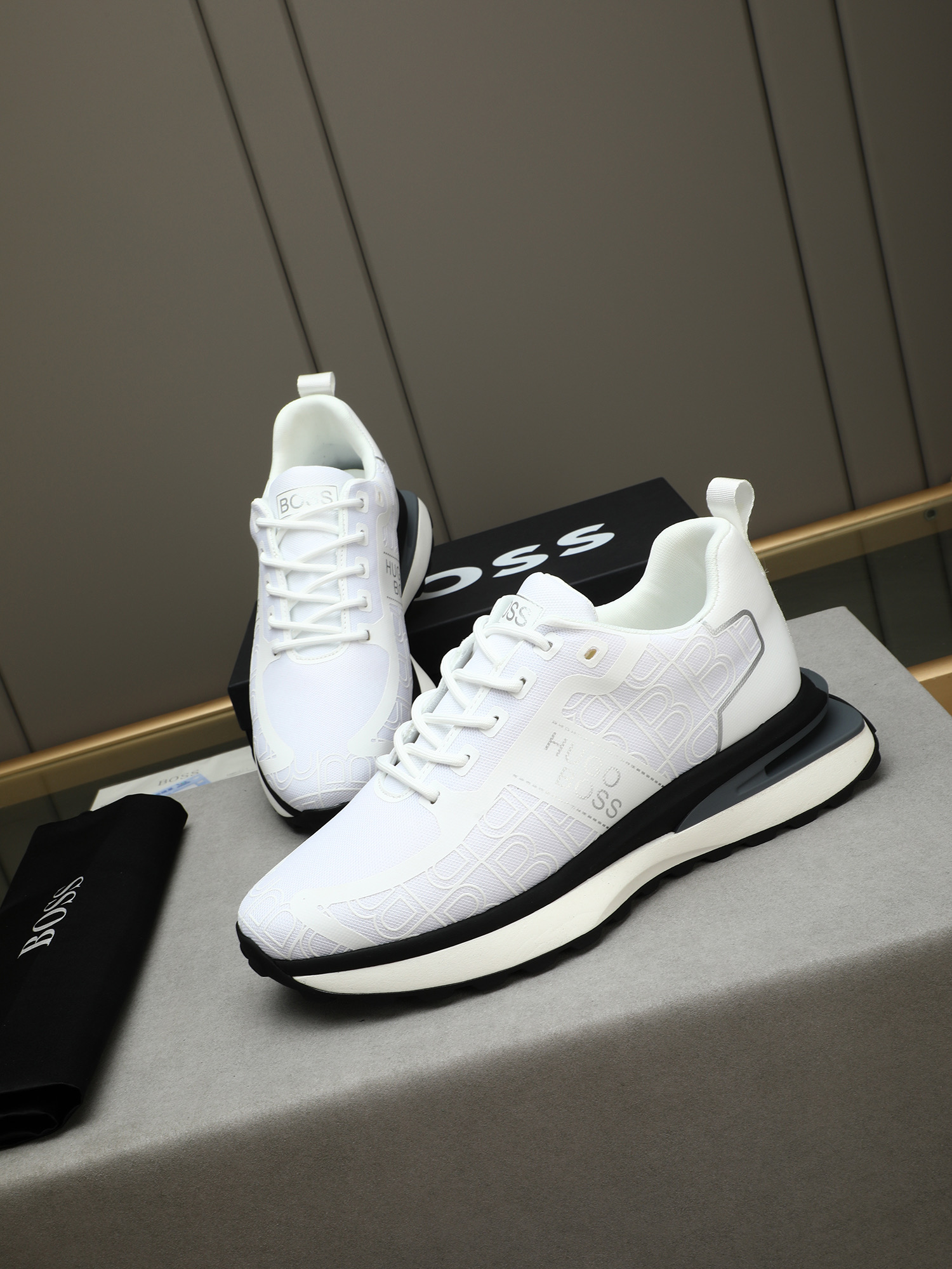 Hugo Boss Men's White Leather Sneakers Comfortable Breathable Shoes Size 38-44 7 i1745312856225 6602 0 5