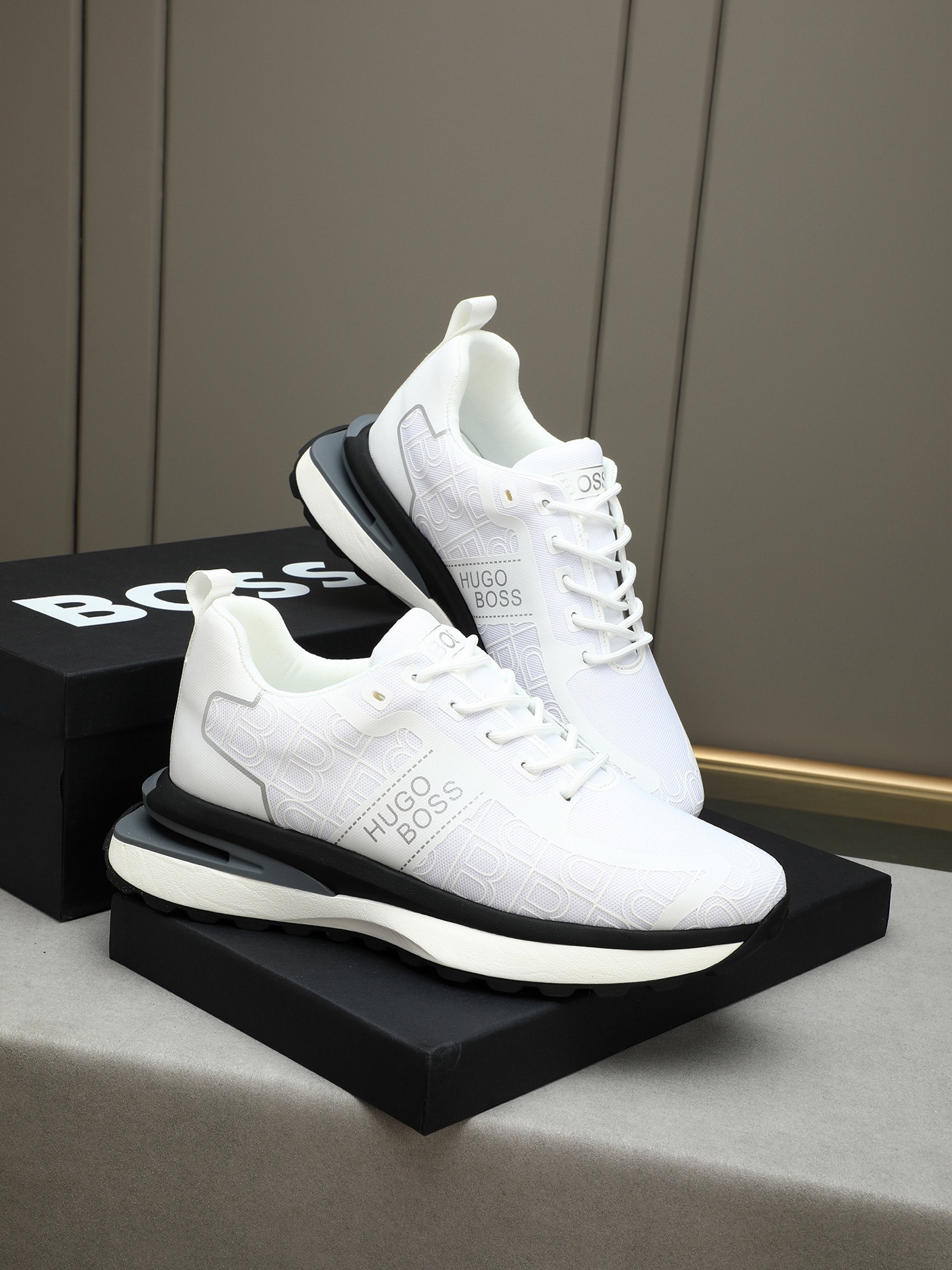 Hugo Boss Men's White Leather Sneakers Comfortable Breathable Shoes Size 38-44 5 i1745312856585 1953 0 3