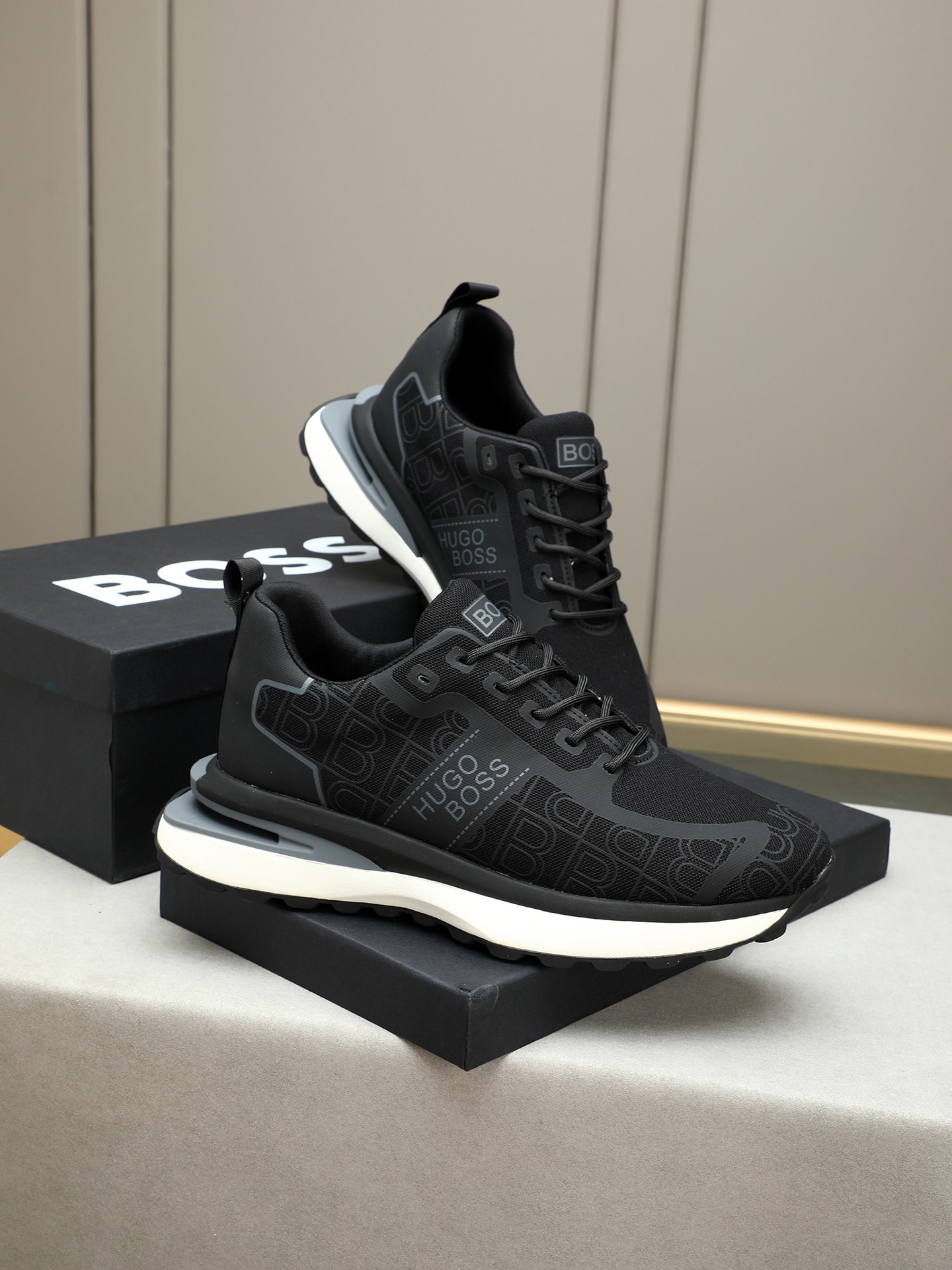 HUGO BOSS Men's Low-Top Sneakers Breathable Mesh Upper, Available in Multiple Colors 5 i1745312870594 31 0 3