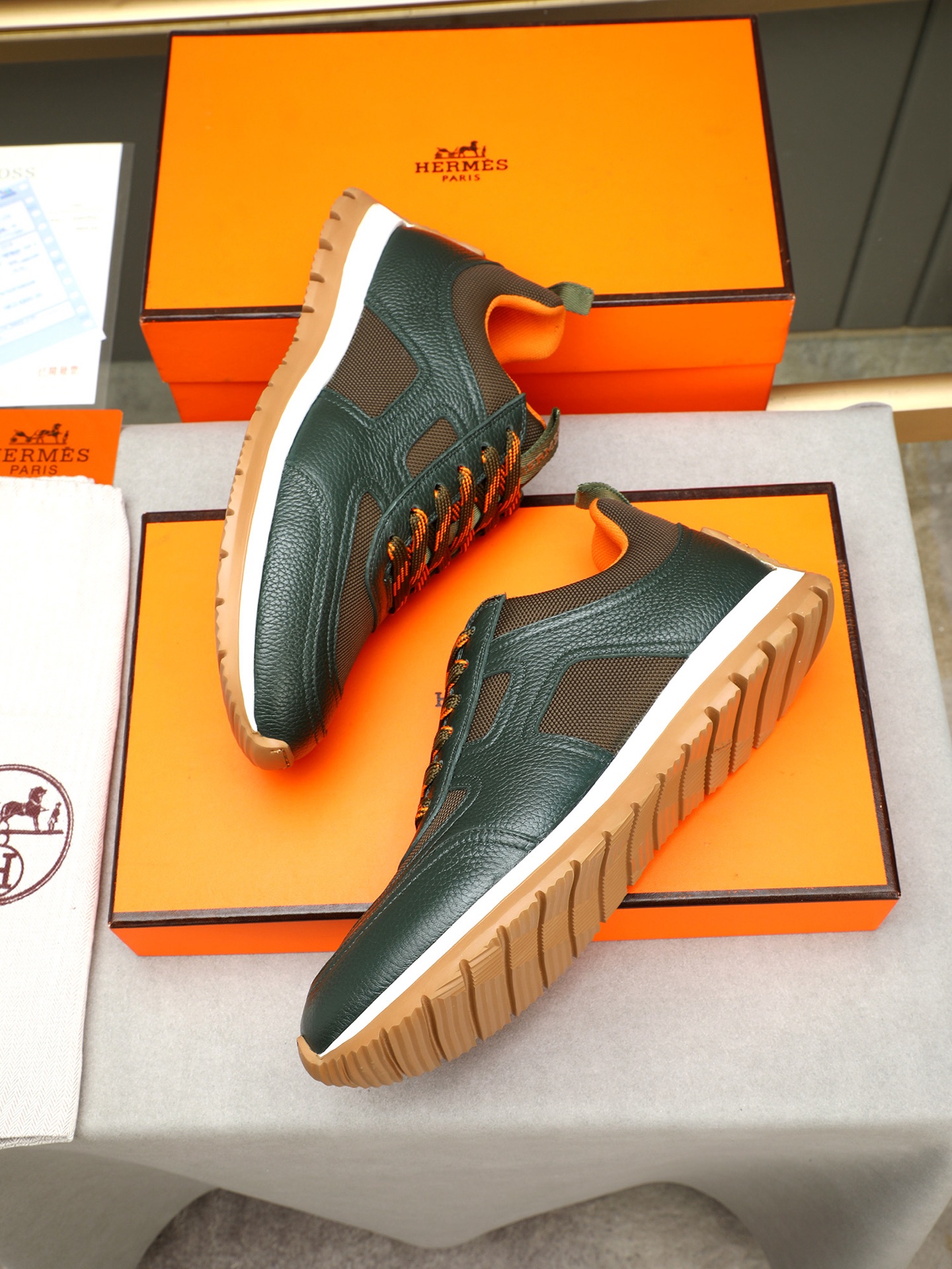 Hermès Men's Sneakers in Calfskin and Mesh - Stylish and Comfortable 8 i1745482150210 229 0 6
