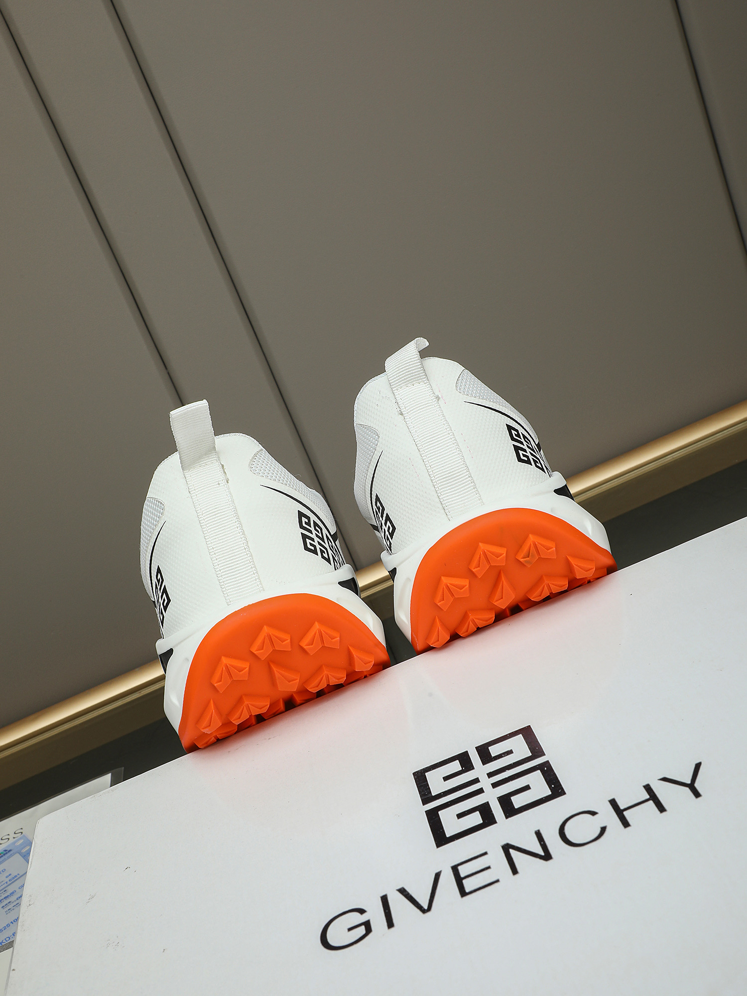 Givenchy Men's Giv 1 Thick-Soled Height Increasing Casual Sneakers 6 i1745482377225 2041 0 4