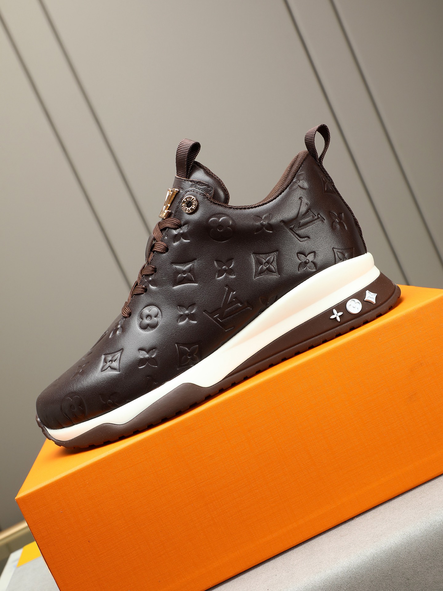 Louis Vuitton Men's Brown Leather Embossed Monogram Sneakers Size 39-44 6 i1745483922287 3746 0 4