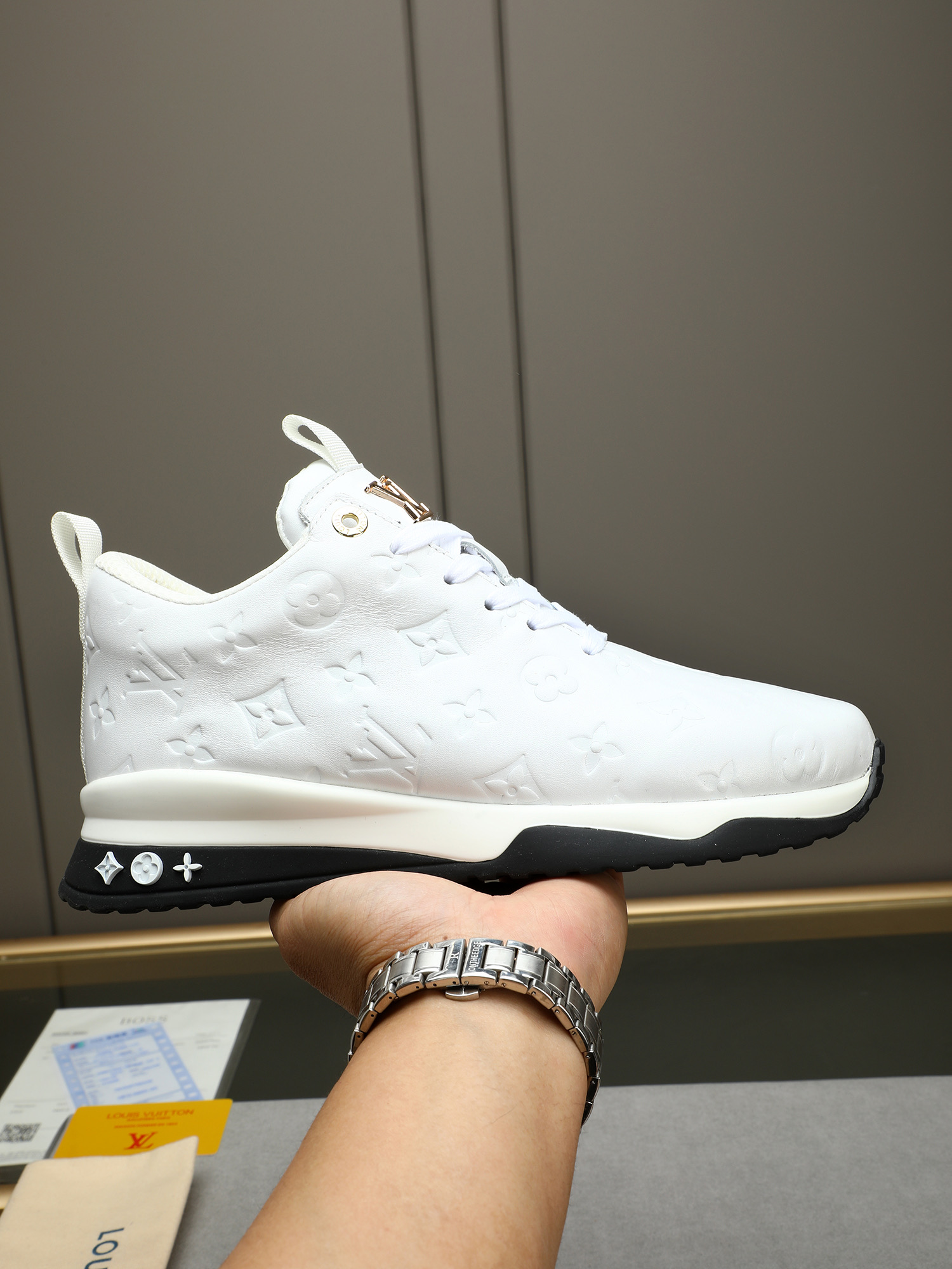 Louis Vuitton Men's White Leather Casual Sneakers with Monogram Embossing 2 i1745483937634 3458 0 0
