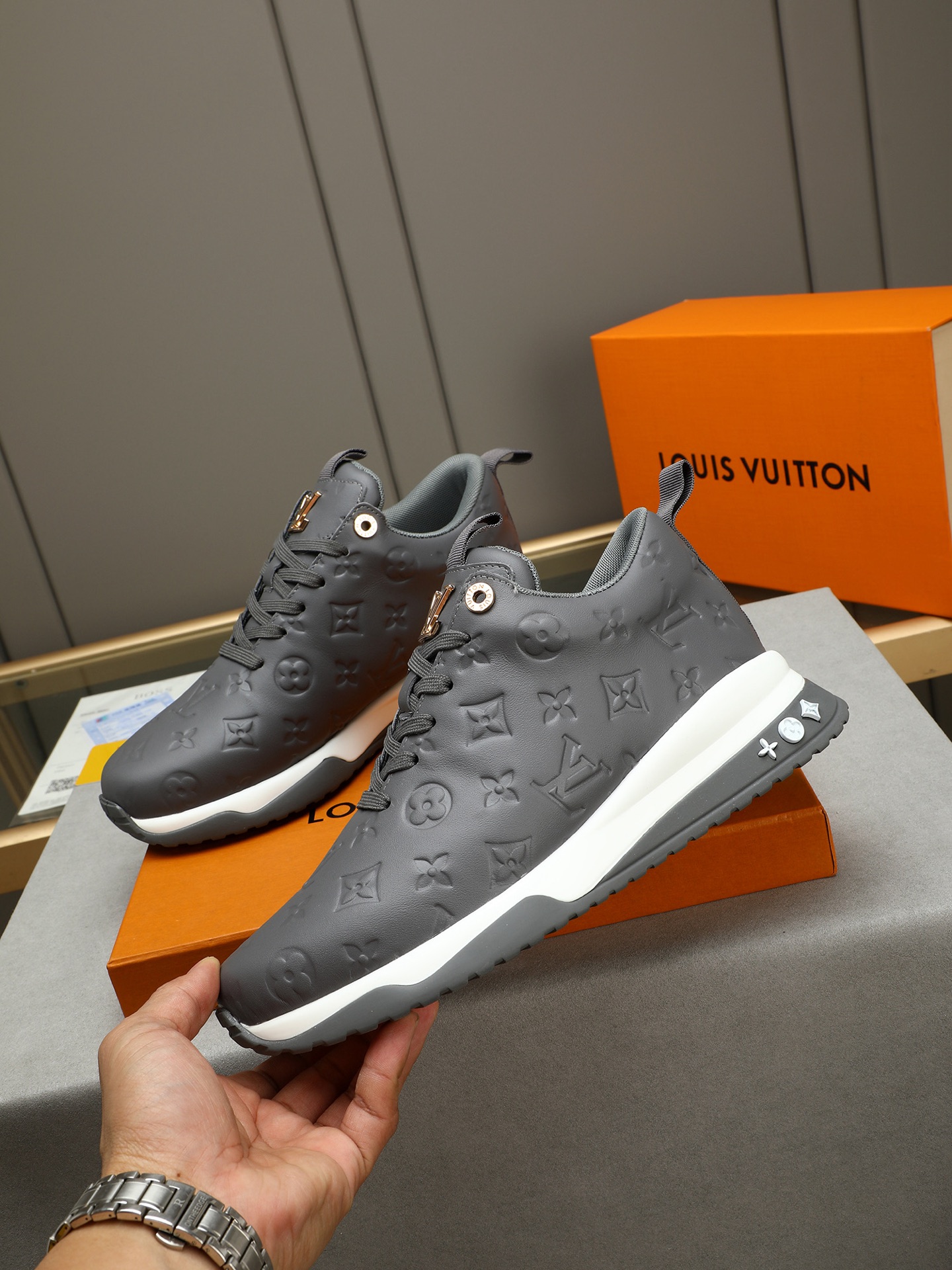Louis Vuitton Embossed Leather Sneakers - Iconic Style & Comfort (Sizes 39-44) 3 i1745483952073 3109 0 1