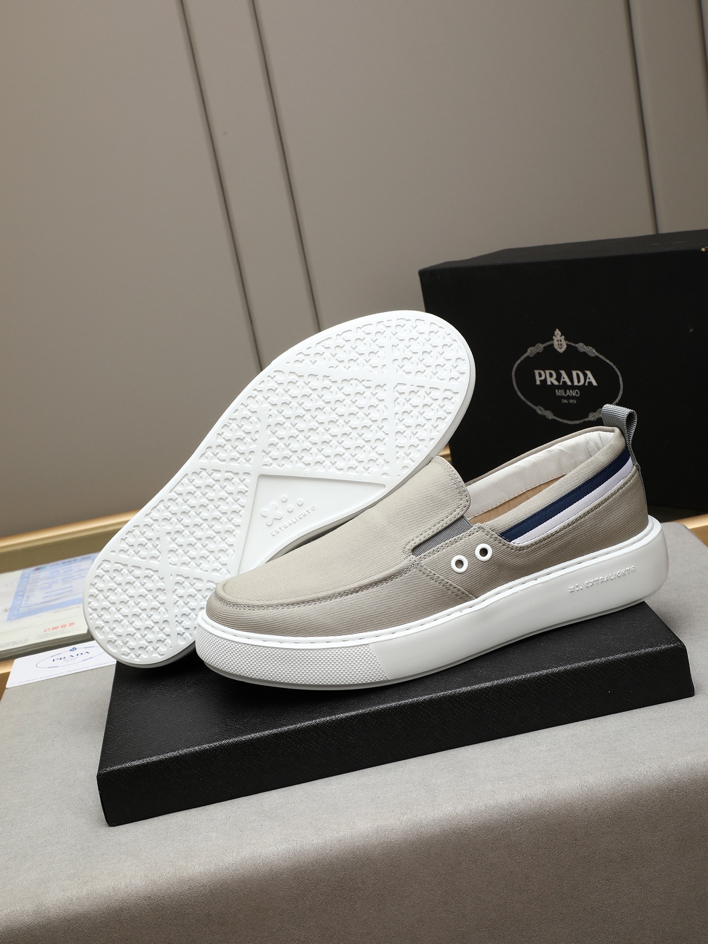 Prada Men's Casual Slip-On Loafers Lightweight Breathable Canvas Shoes 4 i1745658360409 1038 0 2