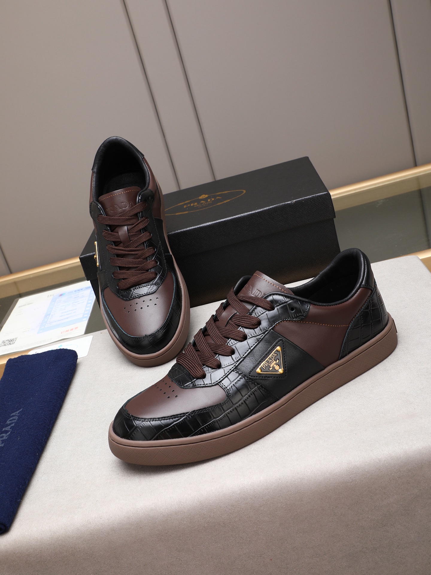 Prada Men's Leather Low-Top Sneakers Casual Fashion Sneakers 7 i1746696390891 1705 0 5