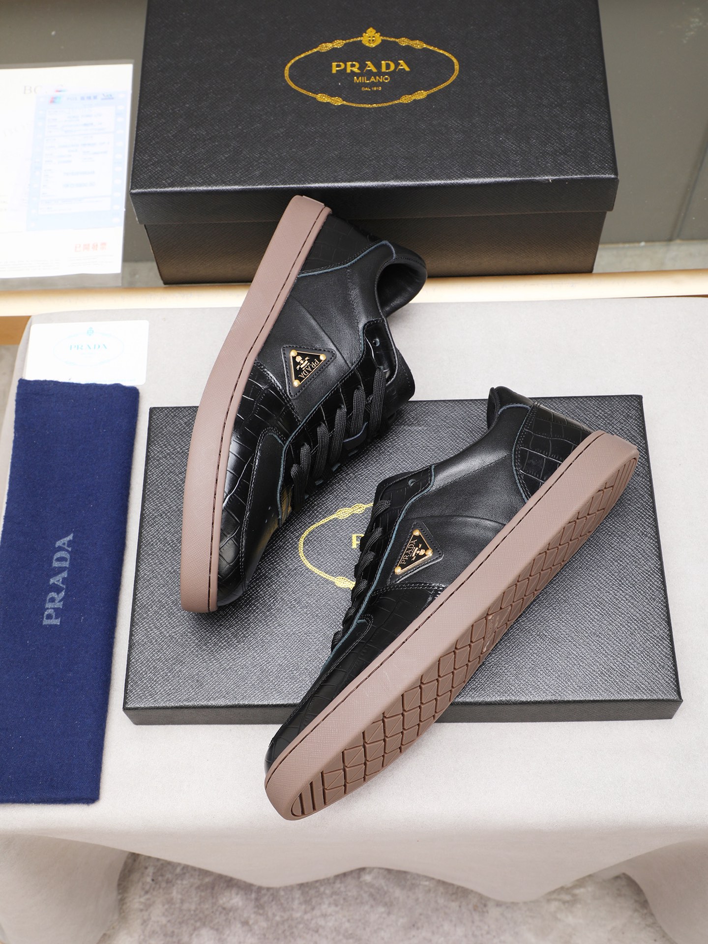 Prada Men's Black Leather Low-Top Sneakers Size 38-44 Fashion Sneakers 8 i1746696428119 2677 0 6