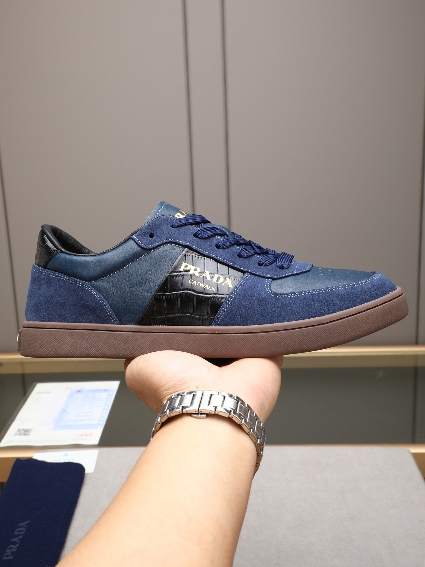 Prada Men's Blue Leather Low-Top Sneakers Fashion Casual Shoes 2 i1746697148219 5696 0 0