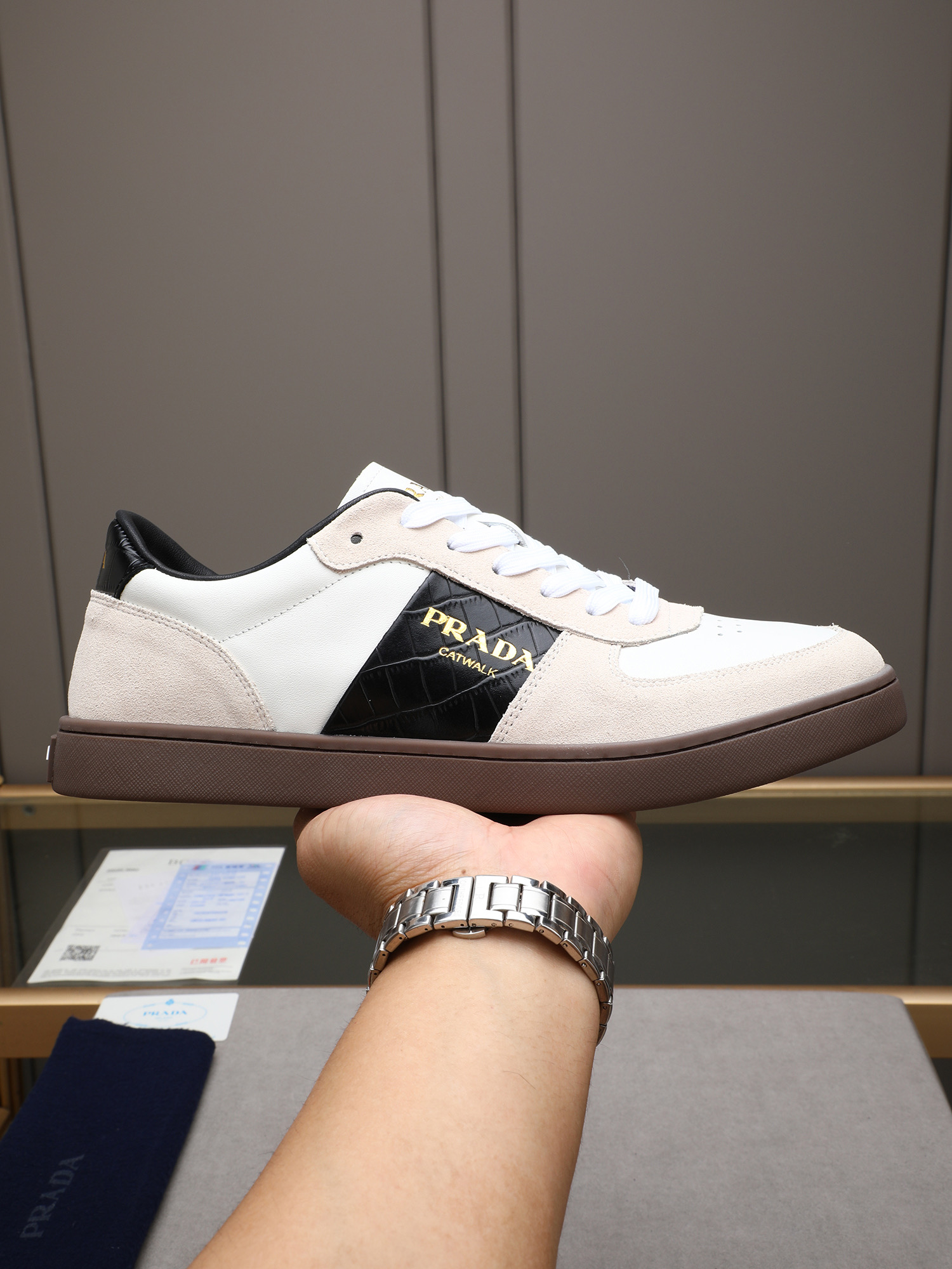 Prada Men's Fashion Sneakers, Leather Upper, Breathable Lining, Size 38-44 2 i1746697190228 7590 0 0