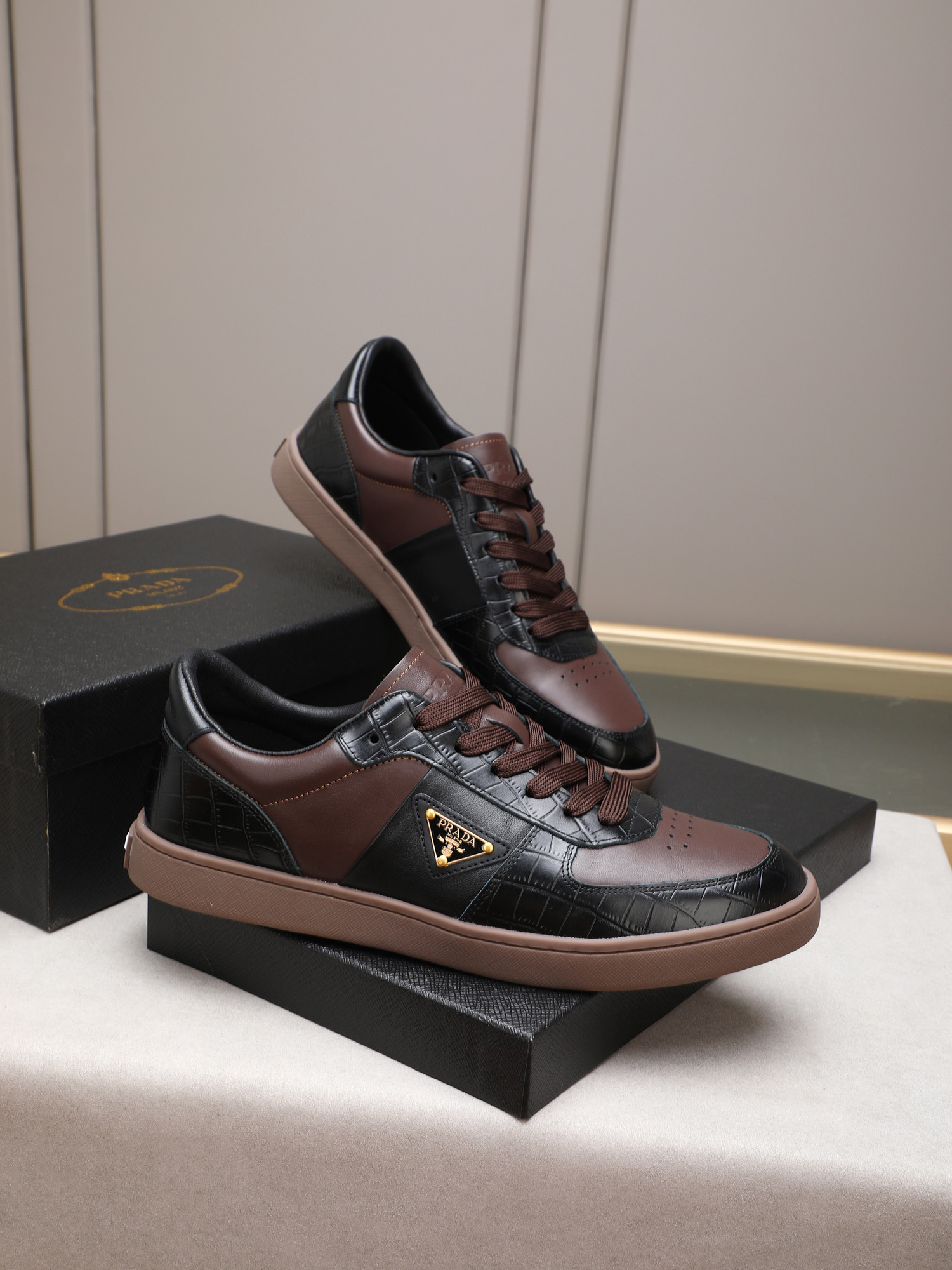 Prada Men's Fashion Sneakers Low-Top Leather Casual Shoes Size 38-44 5 i1746697304042 8183 0 3