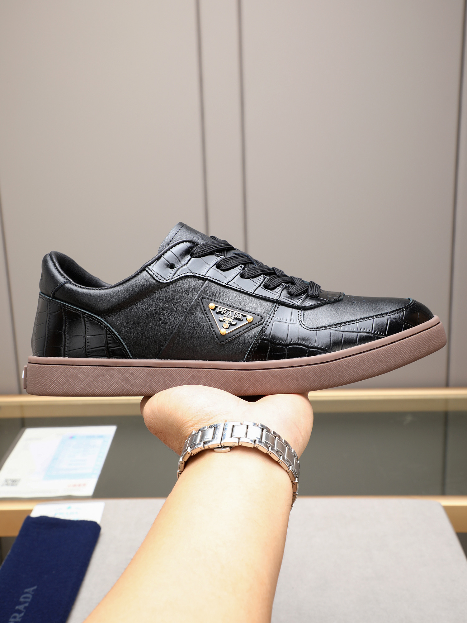Prada Men's Black Leather Fashion Sneakers,Size 38-44,Low-Key Luxury 1 Prada Men's Black Leather Fashion Sneakers,Size 38-44,Low-Key Luxury