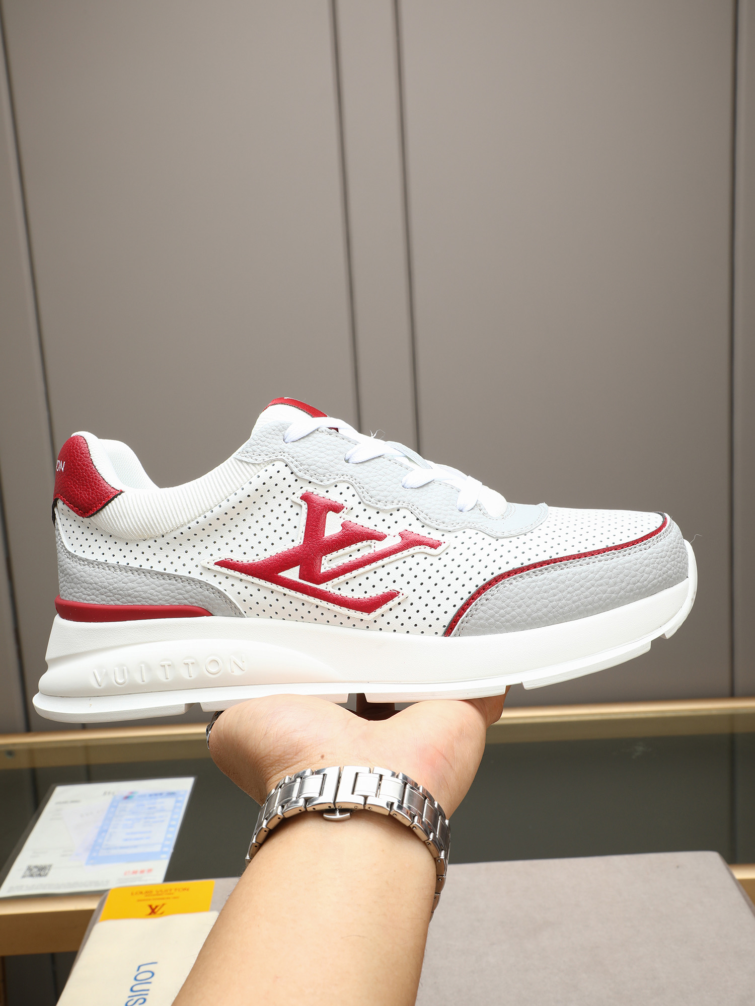 _dwc9sRI58viX15gQsujw-1PMH9O82EVyu8Pa7Mw