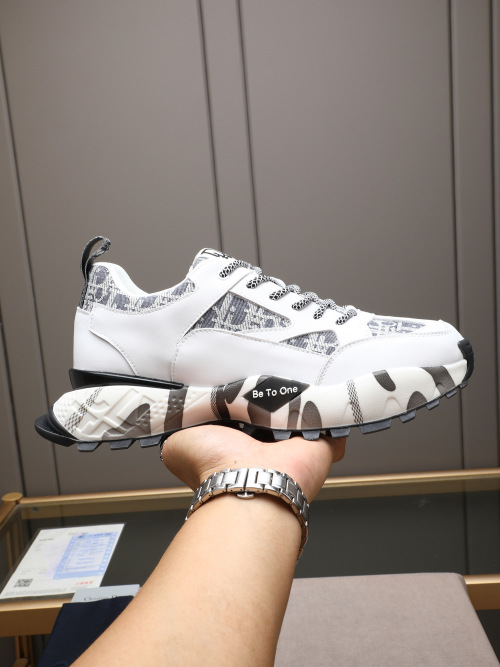 Dior B22 Sneaker White Calfskin and Gray Dior Oblique Canvas Men's Shoes 1 Dior B22 Sneaker White Calfskin and Gray Dior Oblique Canvas Men's Shoes