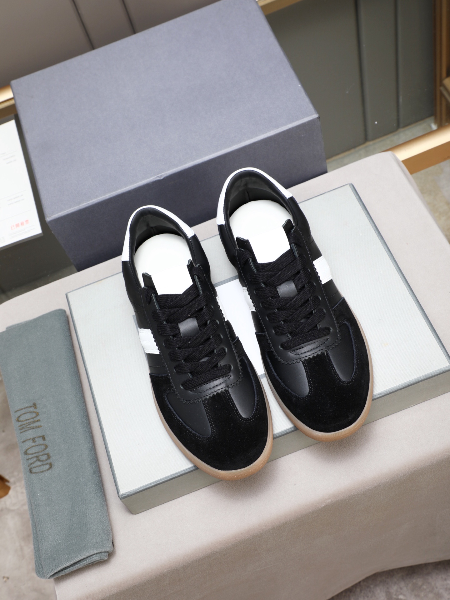 Hogan Platform Leather & Suede Sneakers - Sporty Chic for Men and Women 10 i1758619412663 6734 0 8