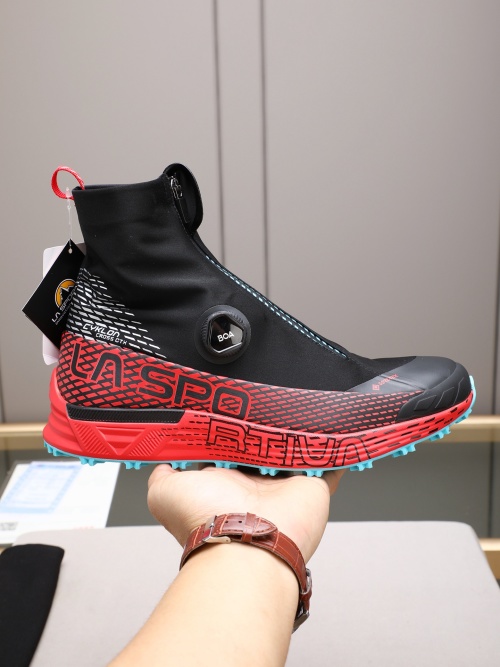 La Sportiva Equilibrium ST GTX Winter Hiking Boots - Durable & Protective 1 La Sportiva Equilibrium ST GTX Winter Hiking Boots - Durable & Protective