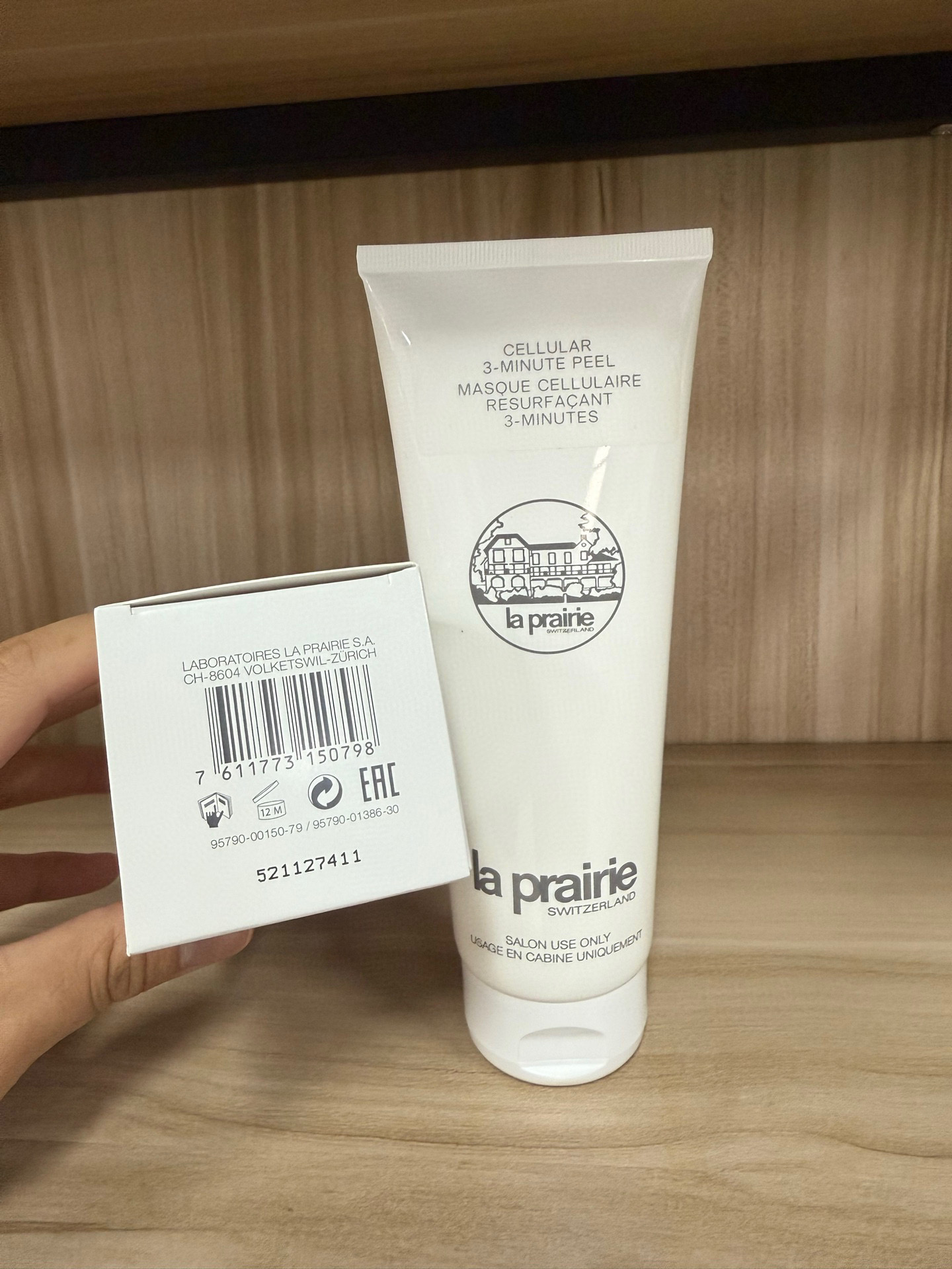 专柜品质/60💰包邮
莱伯妮三分钟面膜院线装250ml
莱伯妮三分钟面膜院线装250ml