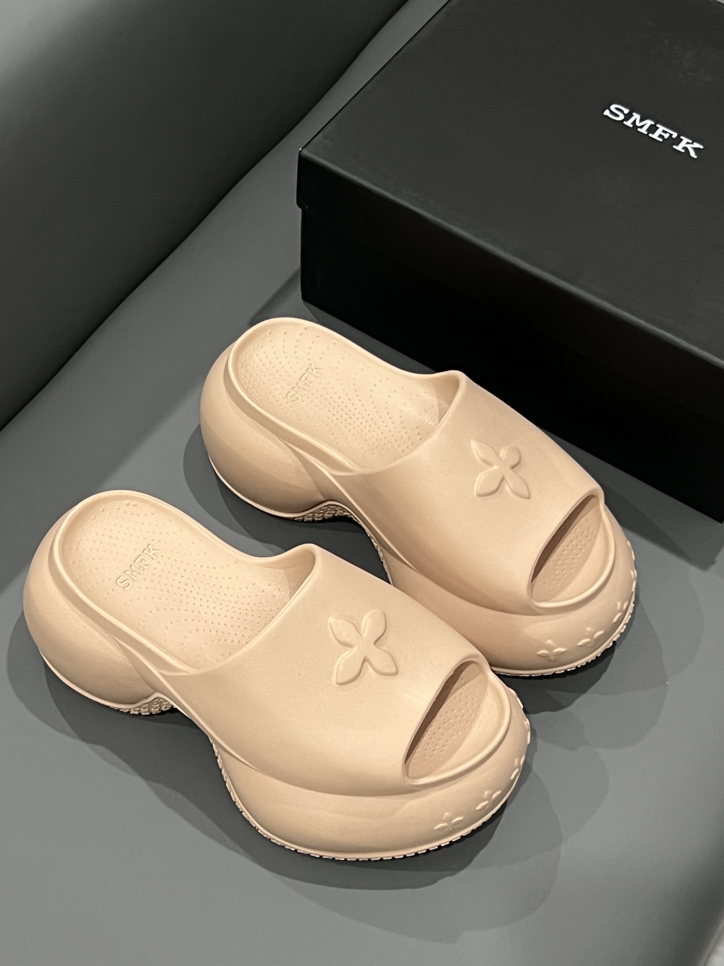 Trendy Shoes Review: Soft, Cozy, and Stylish in Various Sizes. - 图片 4