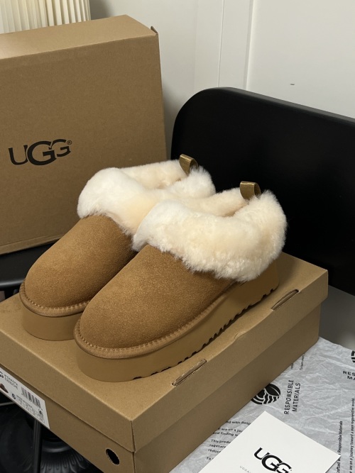 UGG Women's Tasman Slipper - Chestnut Suede with Sheepskin Lining (Size 35-40)