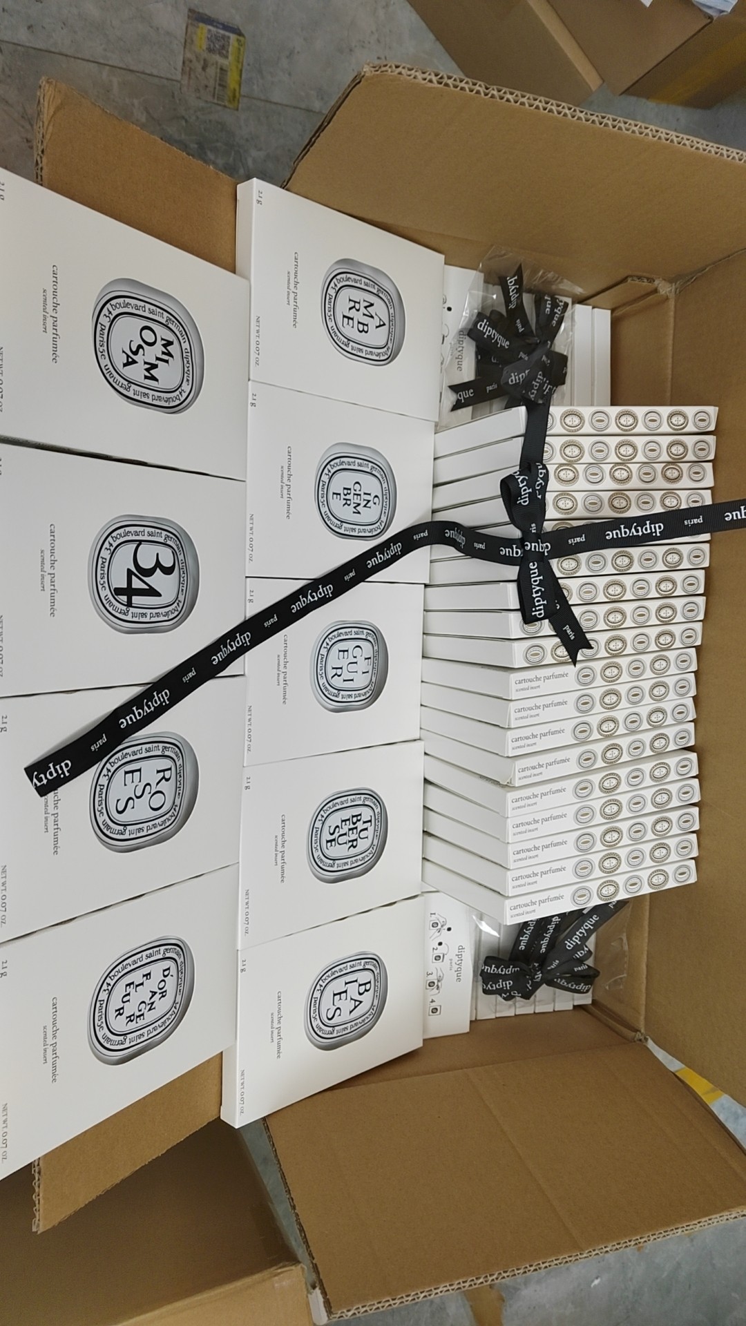 30! 2025 New Year model, Diptyque car fragrance 9 scents: amber, ginger, fig, tuberose, berry, mimosa, 34, rose, orange…