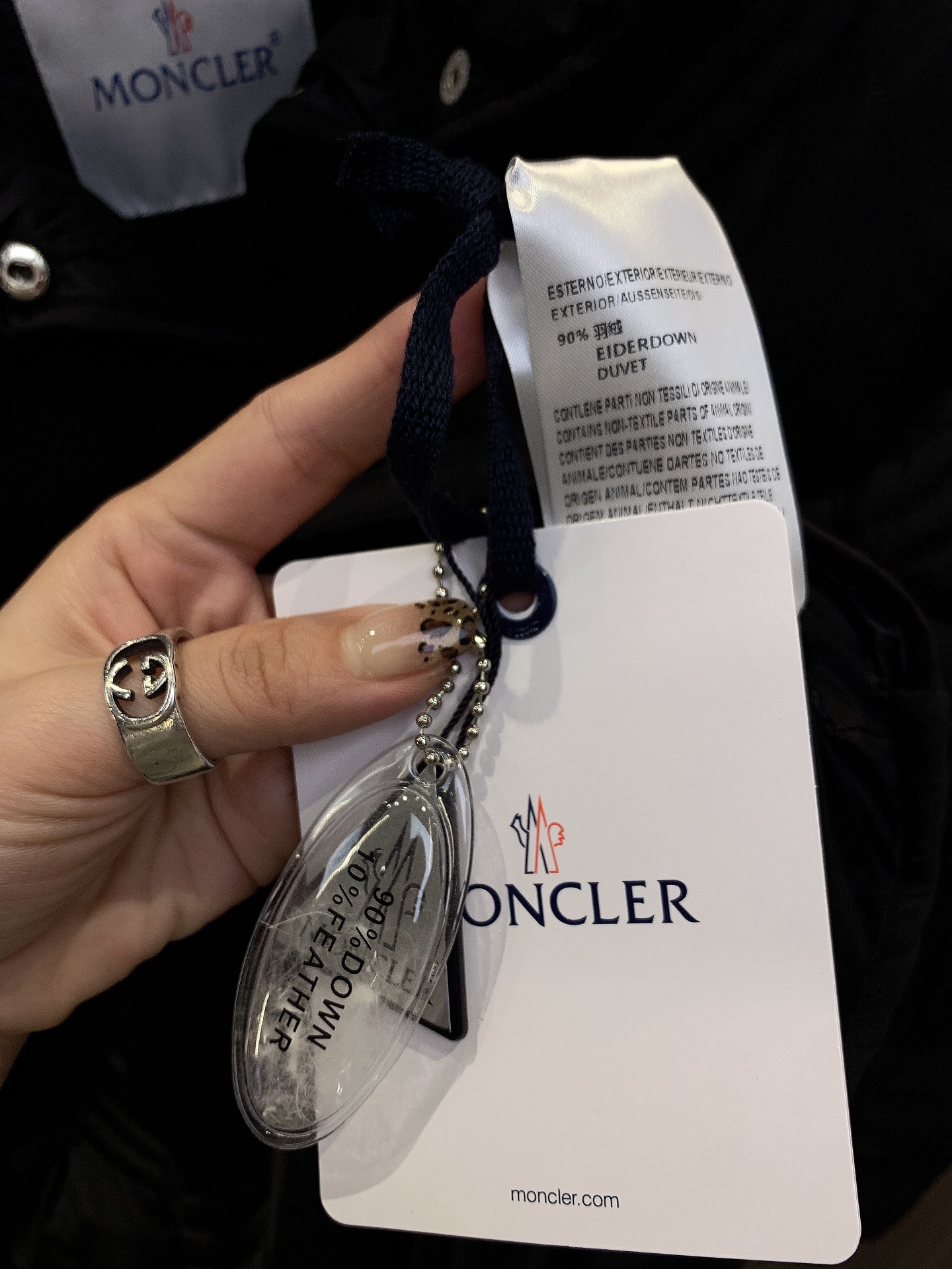 24年专柜同款️️️moncler️️️萌可妮BERYL立领水波纹羽绒服三色可选国标90%羽绒服经典颜色