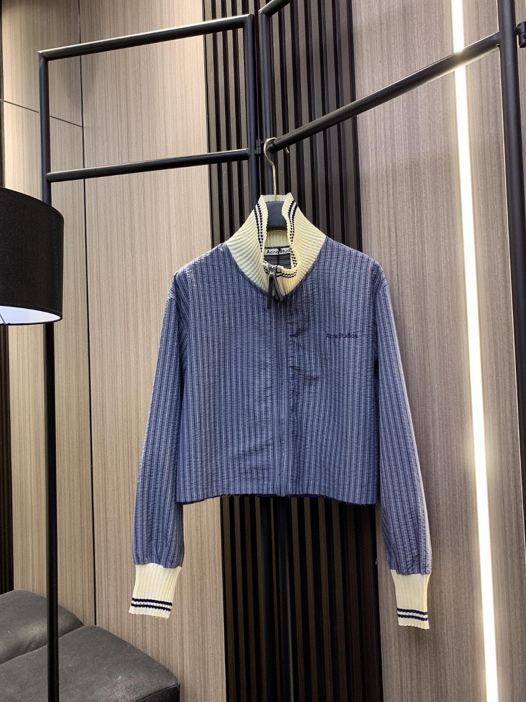 ✨✨✨ACNE✨✨✨2025新款✨入手一件高级感拉满的ACNE罗纹外套！✨百搭又显瘦，水洗不变形。拉链设