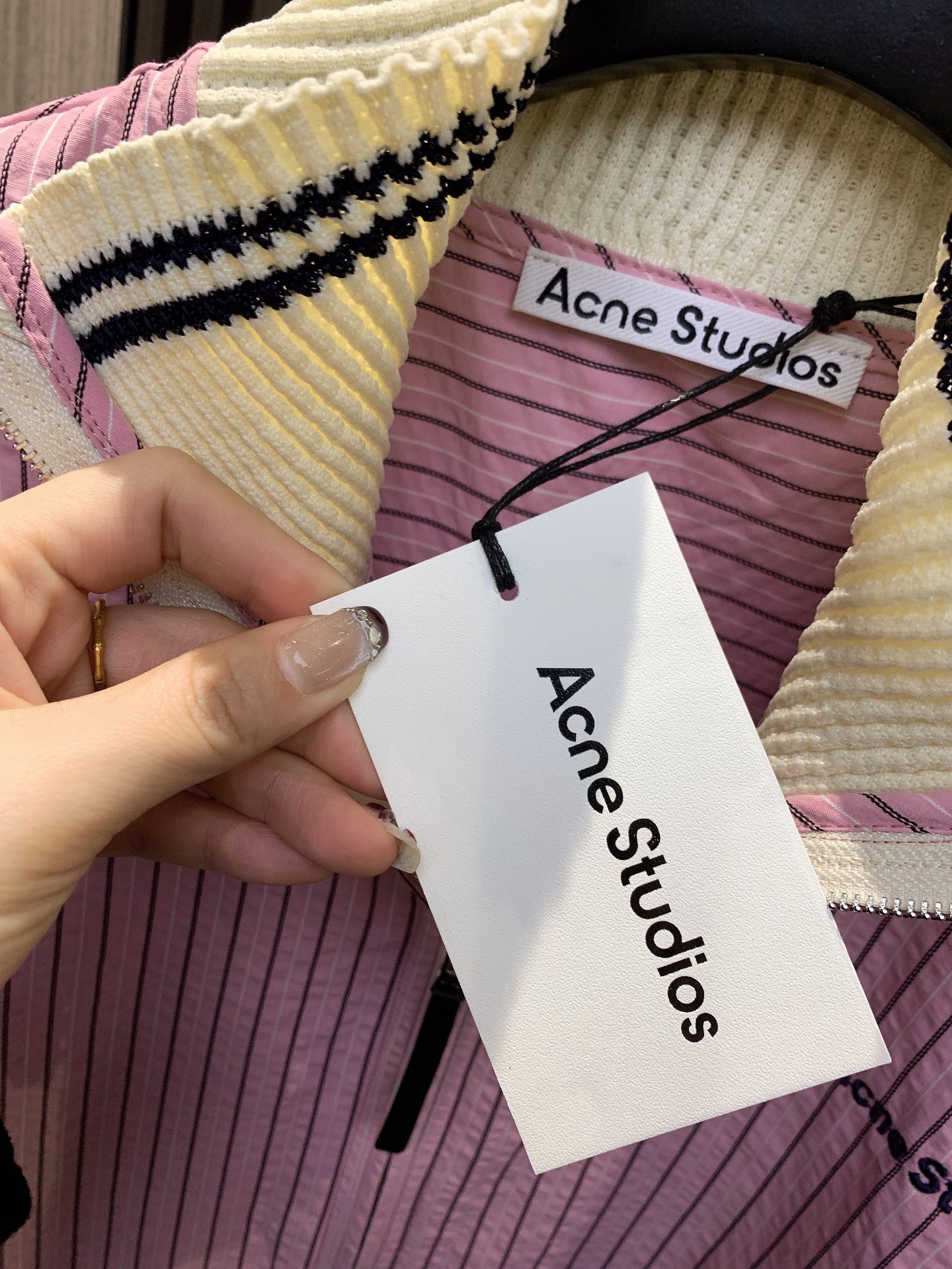 ✨✨✨ACNE✨✨✨2025新款✨入手一件高级感拉满的ACNE罗纹外套！✨百搭又显瘦，水洗不变形。拉链设