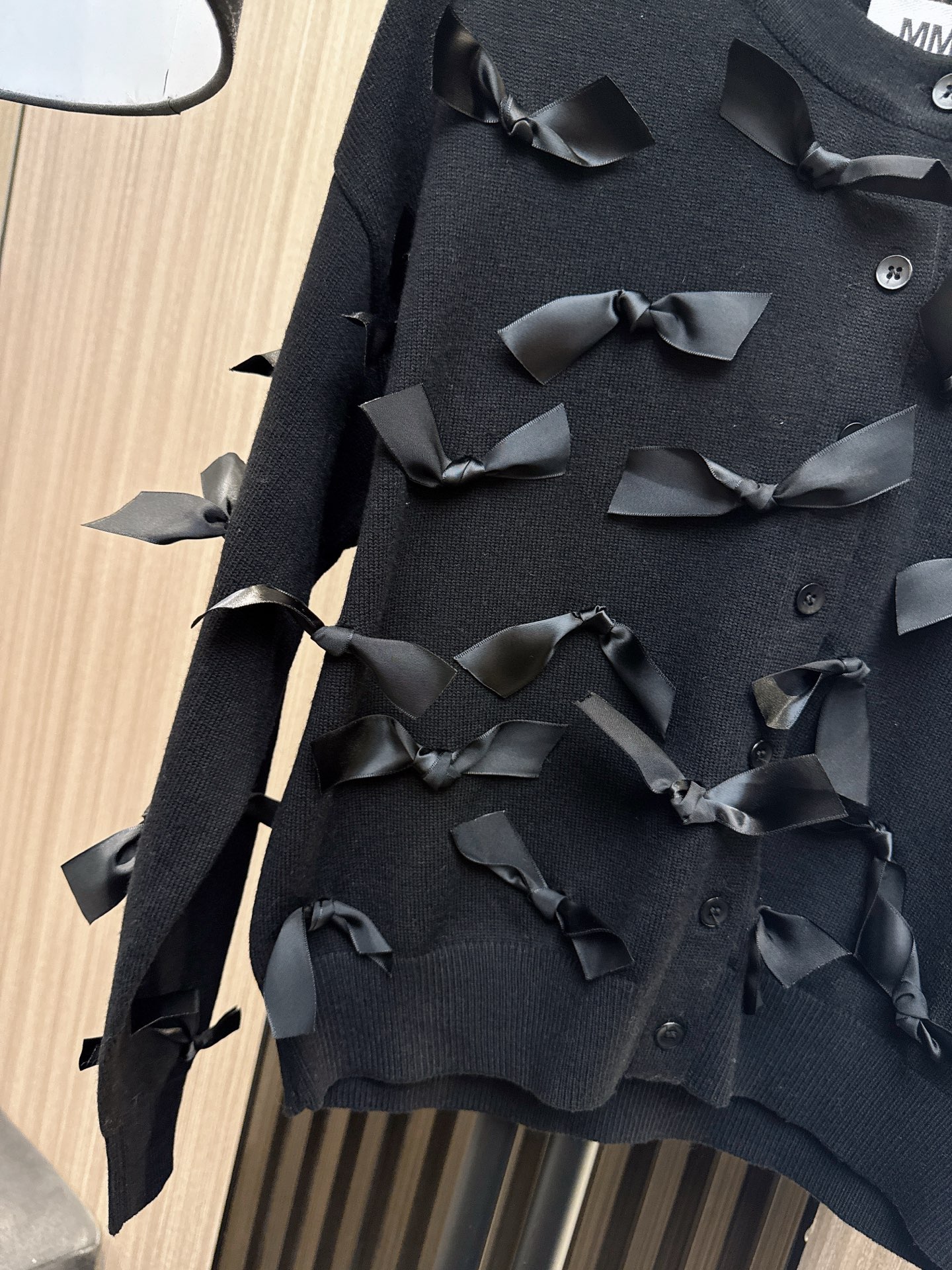 ✨✨✨MM6✨✨✨ 【2025秋冬爆款】70%羊毛30%棉蝴蝶结开衫！精选优质羊毛混纺面料，柔软亲肤又保