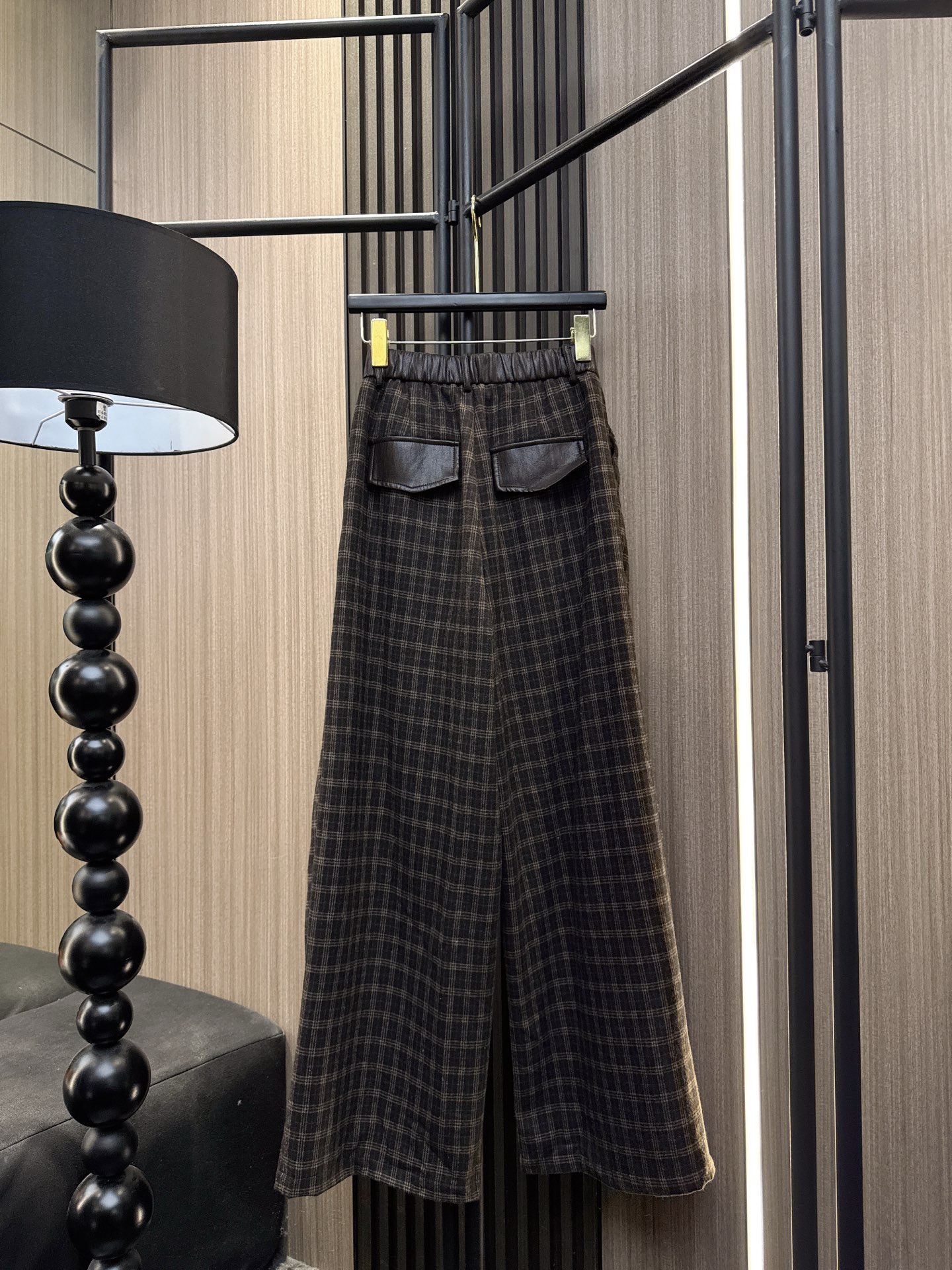 ✨✨✨LOEWE✨✨✨ 【2025秋冬时尚百搭新款】LOEWE30羊毛70棉混纺直筒长裤！精选高品质羊毛