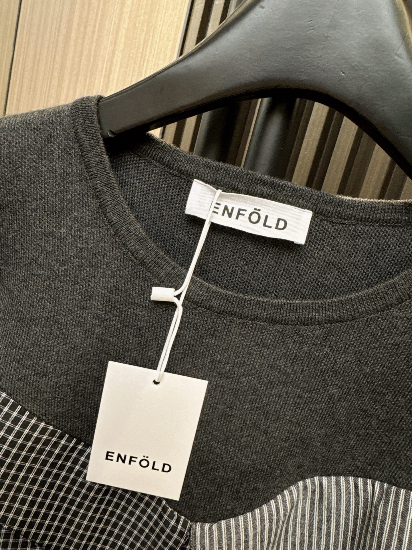 ✨✨✨ENFOLD✨✨✨ 2025秋冬新款💫条纹格子衬衫拼接针织假两件上衣，一件搞定所有搭配！精选优质面