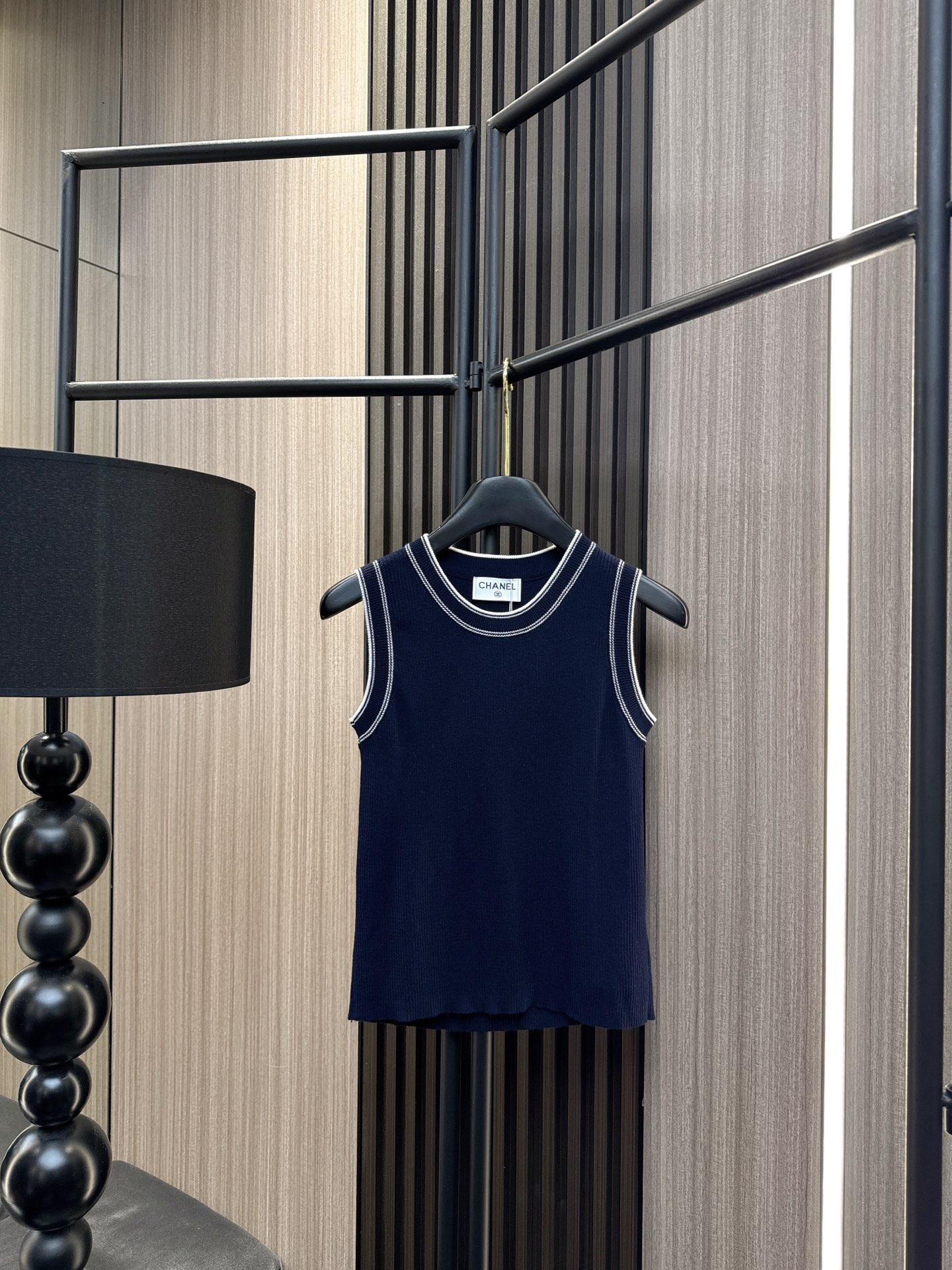 ✨✨✨小香香✨✨✨2025秋冬新款💫 【轻奢小香风】70%绵羊毛+30%精梳棉混纺背心上新✨ 撞色明线勾