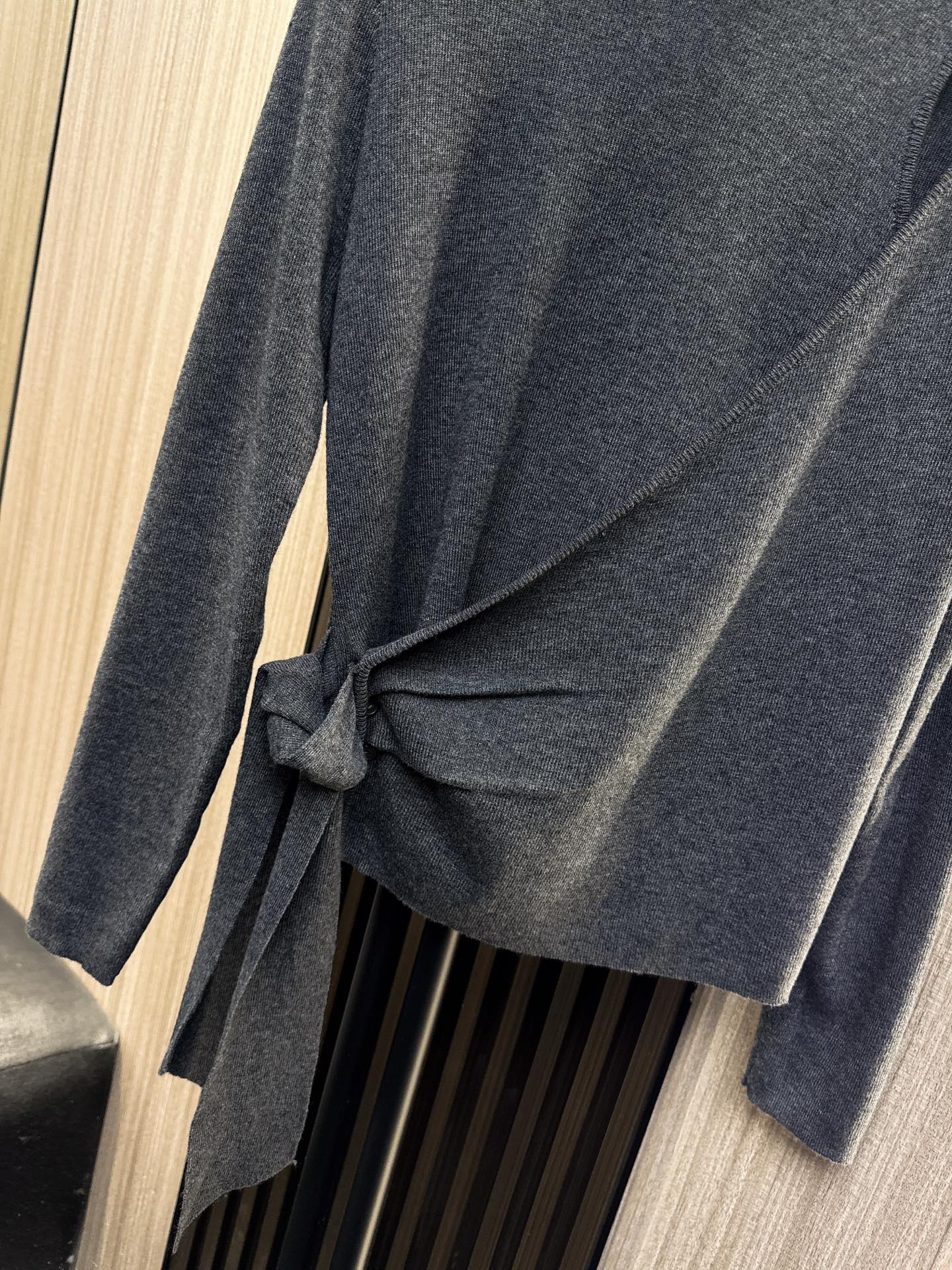 ✨✨✨玛吉拉✨✨✨2025秋冬新款💫 气质女神必备！精选70%羊毛+30%棉混纺面料，柔软亲肤又保暖。独