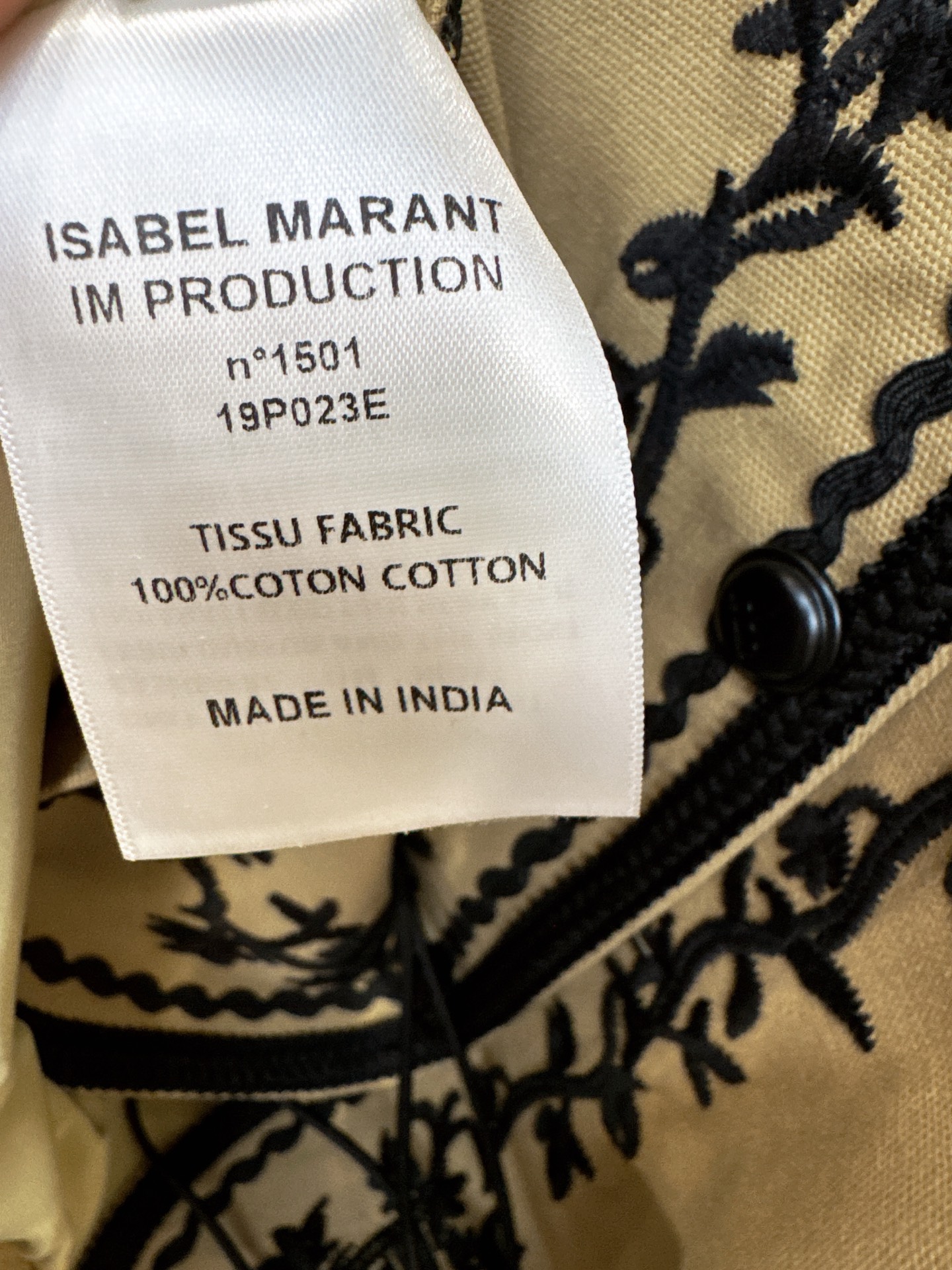 ✨✨✨伊莎贝尔✨✨✨2025秋冬新款💫 明线刺绣花边腰间抽绳圆领外套💫精选优质面料，精致刺绣细节，腰间抽