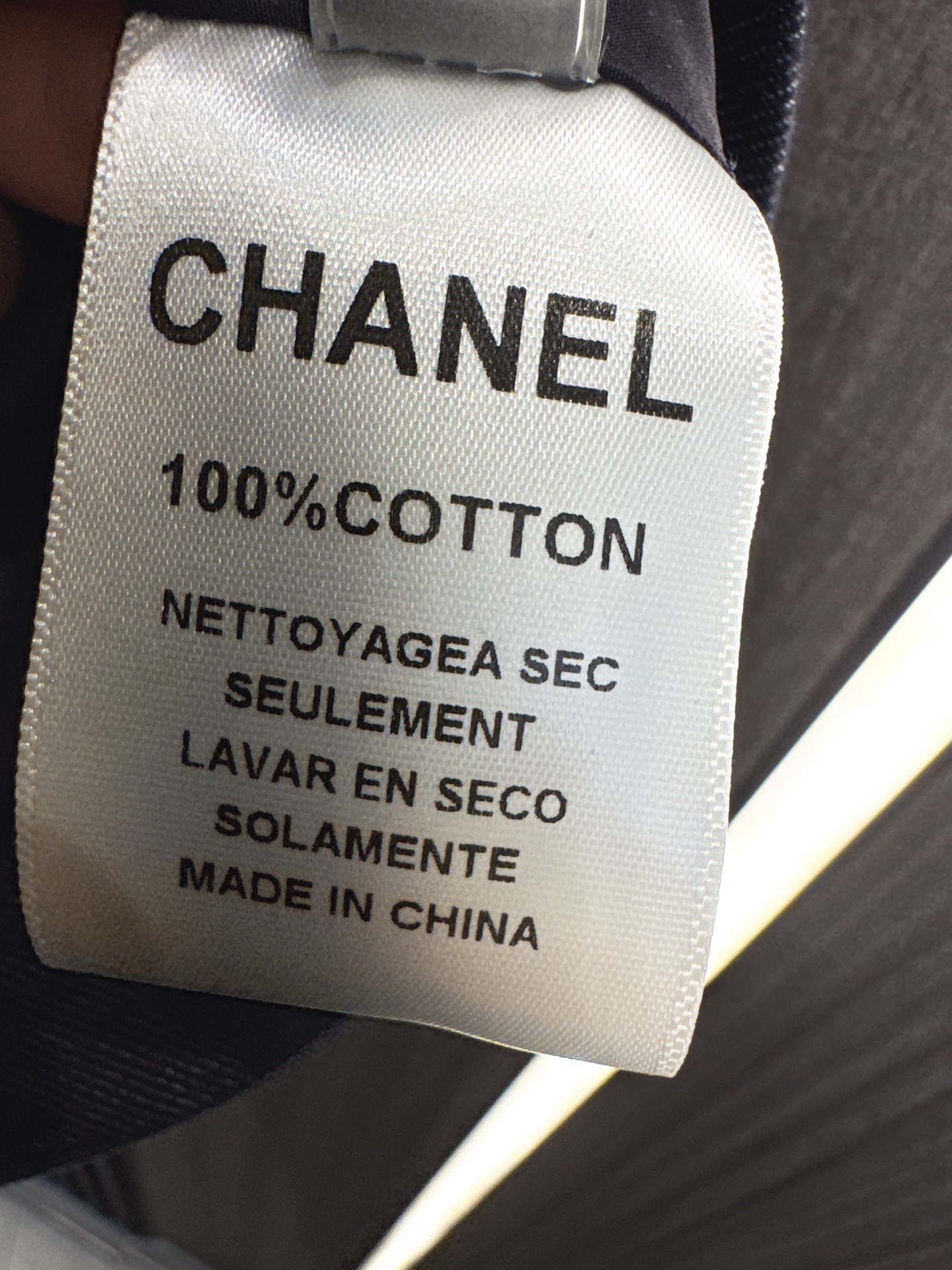 ✨✨✨小香香✨✨✨2025秋冬新款💫 小香风撞色菱形刺绣马甲 ✨ 💫 经典小香风遇上大胆撞色设计，演绎时