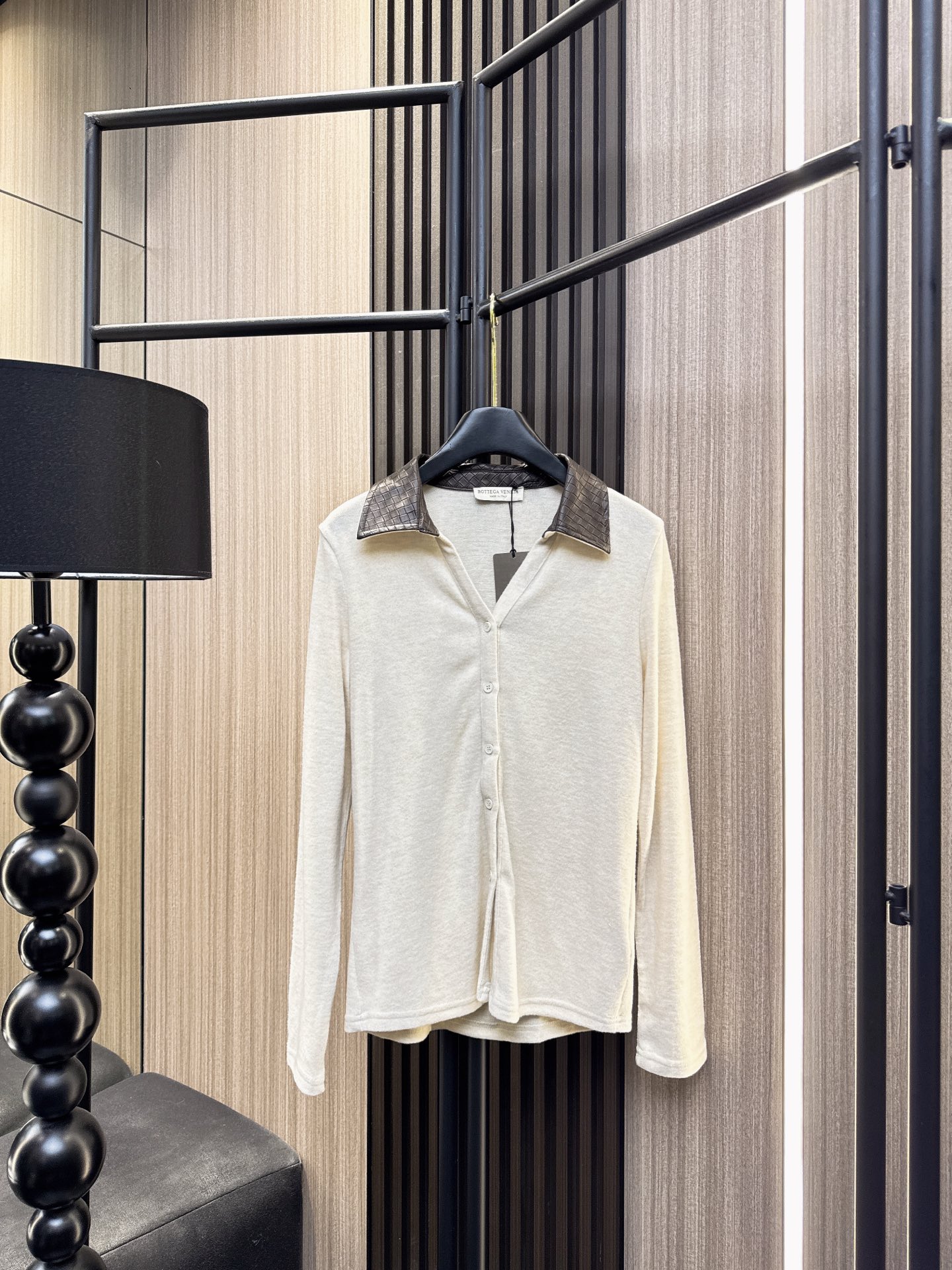 ✨✨✨BV✨✨✨2025秋冬新款💫 ✨BV精选 20%羊绒80%棉 V字翻领长袖小开衫✨ 【柔软亲肤】内