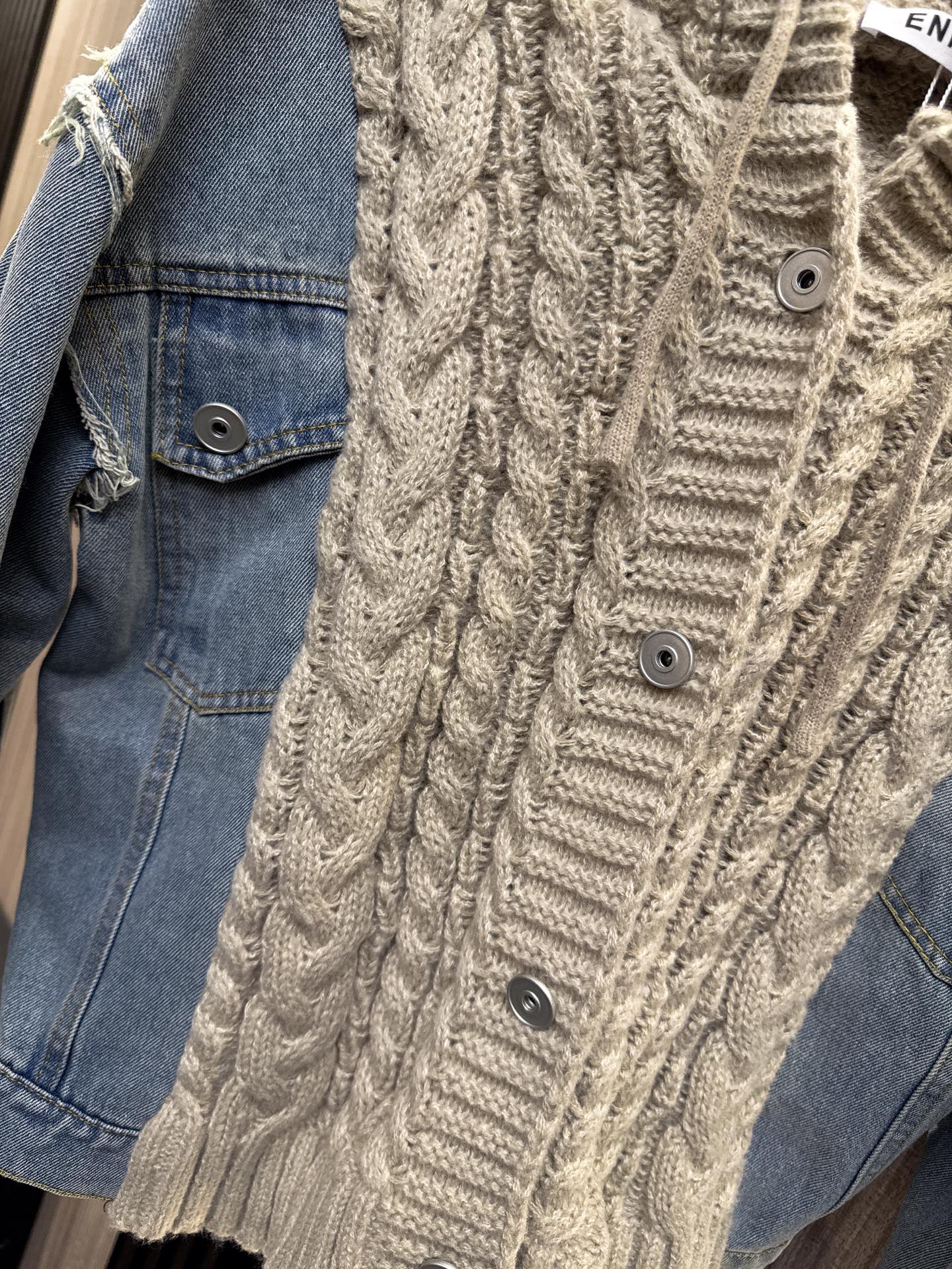 ✨✨✨ENFOLD✨✨✨2025秋冬新款💫 ENFOLD秋冬新品上市！精选70%羊毛与30%棉混纺面料，