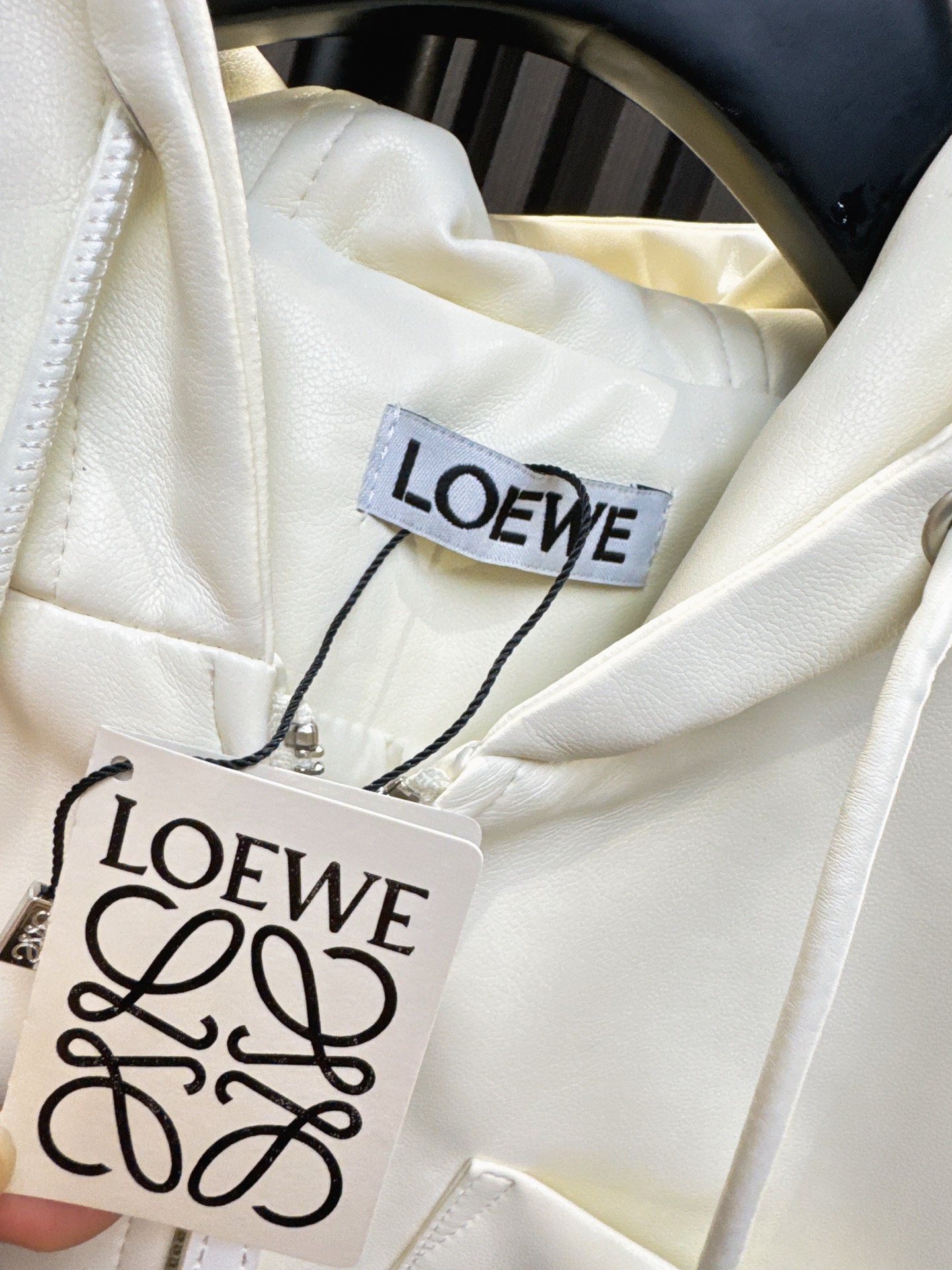 ✨✨✨LOEWE✨✨✨2025秋冬新款💫 