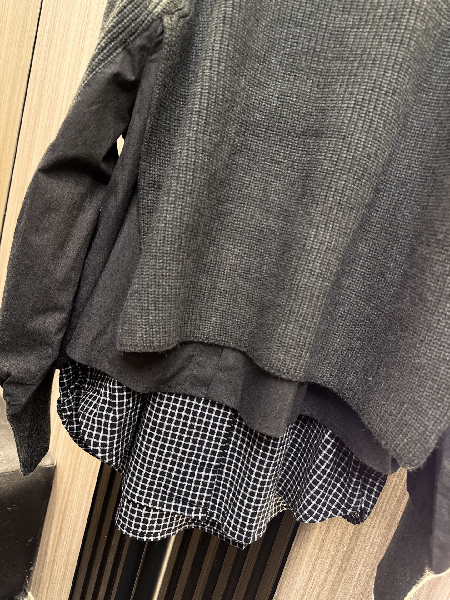 ✨✨✨ENFOLD✨✨✨2025秋冬新款💫 假三层上衣，精选70%羊毛+30%棉混纺面料，温暖亲肤不扎人