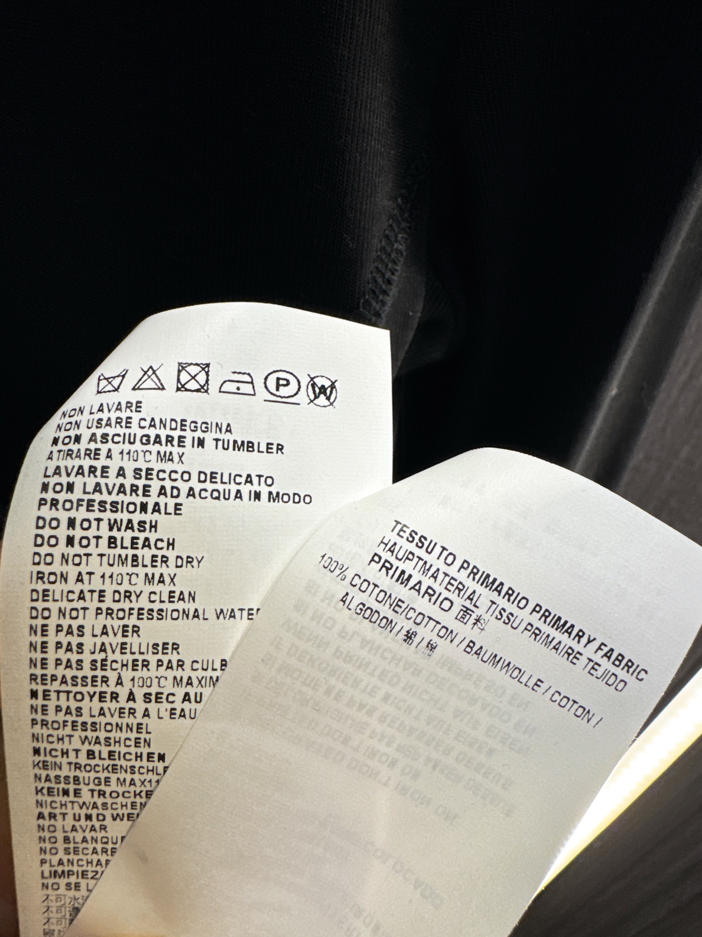 ✨✨✨玛吉拉✨✨✨2025秋冬新款💫条纹拼接翻领长袖上衣🔥 一件穿出高级感！精选舒适面料，精致翻领设计，