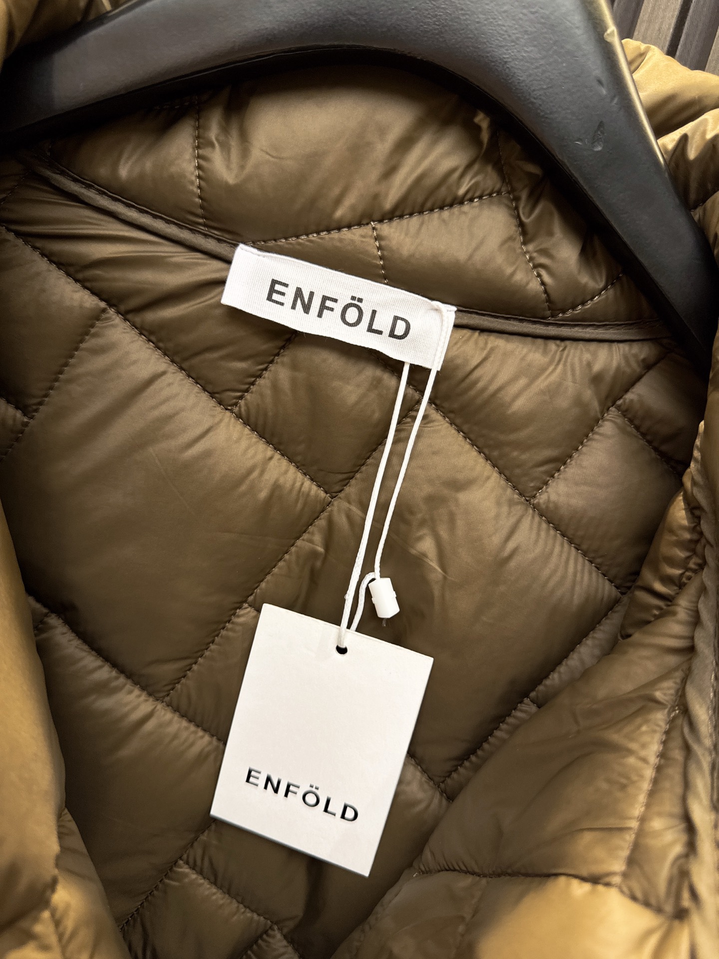 ✨✨✨ENFOLD✨✨✨2025秋冬新款💫 拼接长袖双排拉链翻领假两件棉服外套，时尚与温暖的完美结合！采