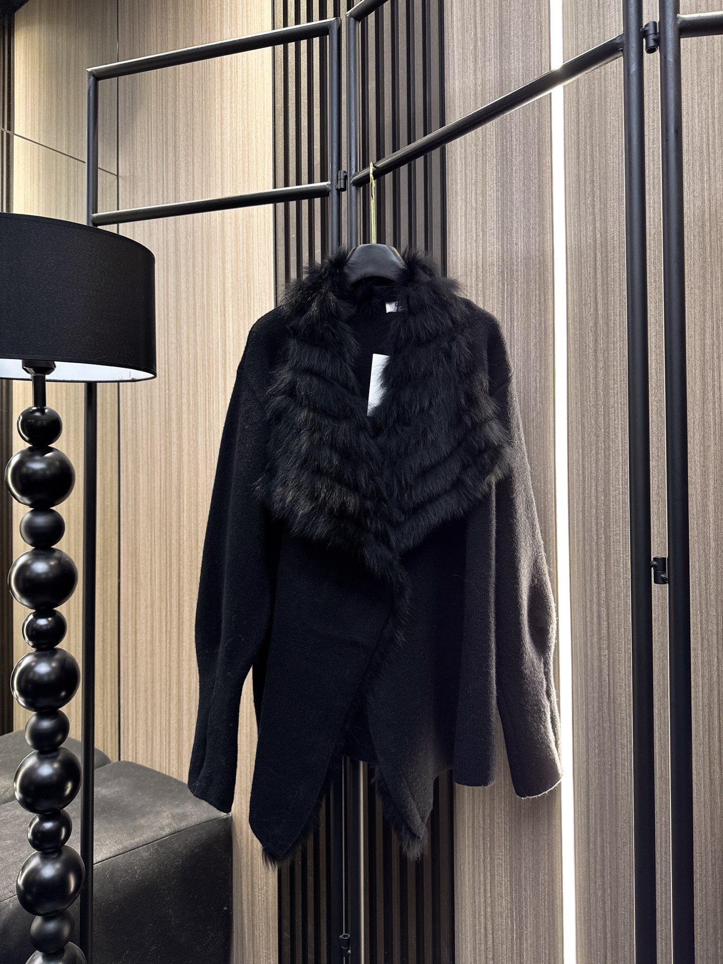 ✨✨✨Celine✨✨✨2025秋冬新款💫 70%羊毛+30精梳棉混纺，柔软兔毛大翻领的宝藏开衫！大翻领