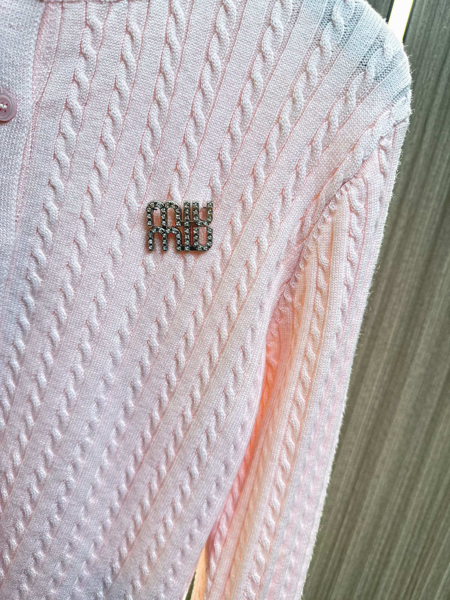 ✨✨✨miumiu✨✨✨2025秋冬新款💫 秋冬必备！精选30%羊毛+70%棉混纺材质，温暖舒适不扎肤。
