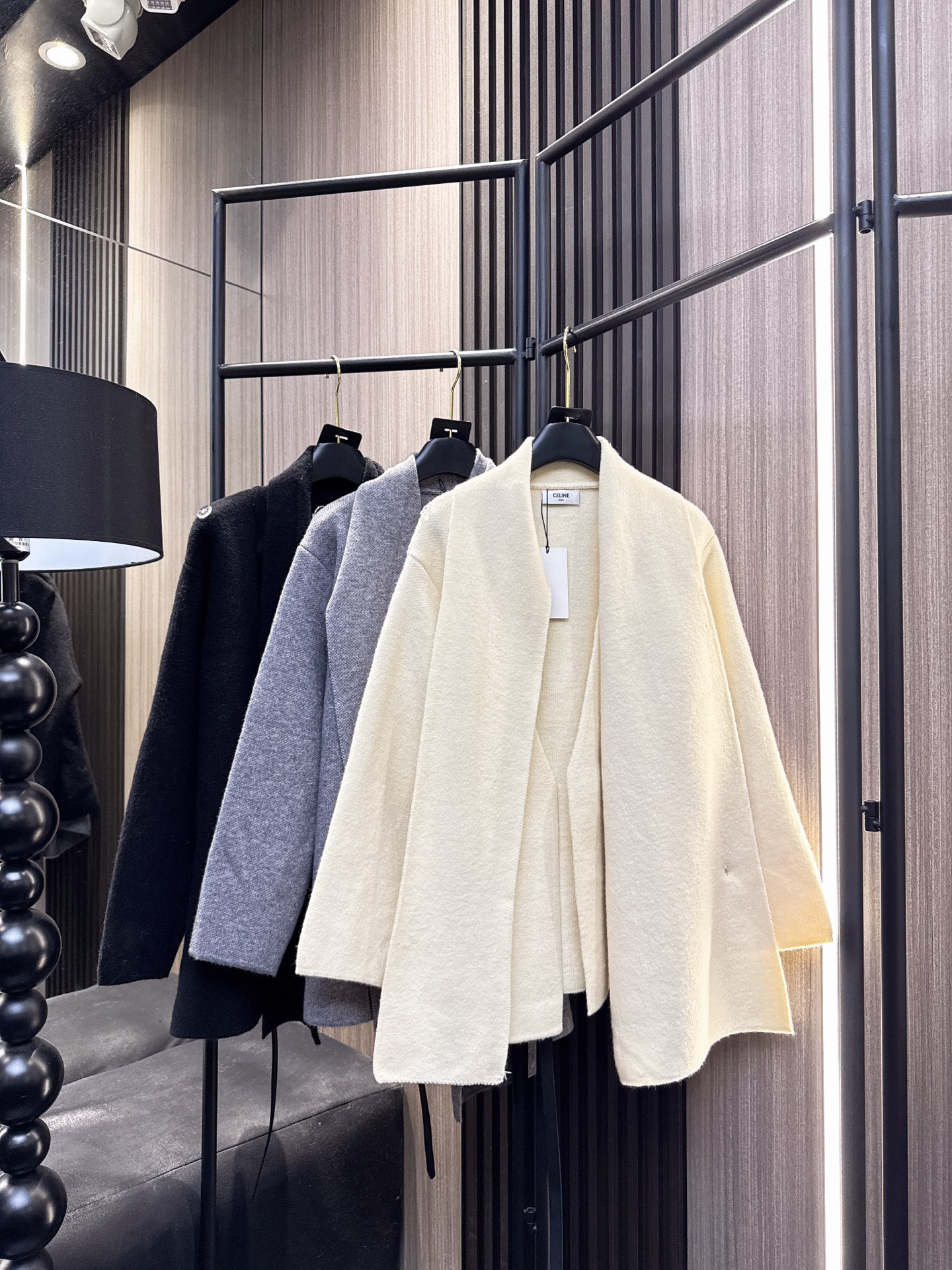 ✨✨✨Celine✨✨✨2025秋冬新款💫 【秋冬必入】羊毛混棉开衫外套✨ 70%细腻羊毛+30%亲肤棉
