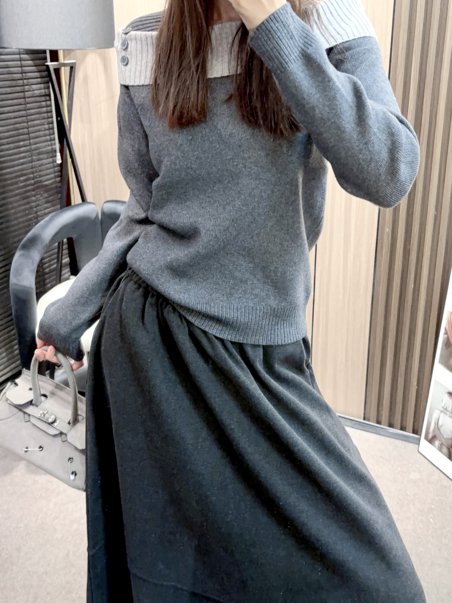 ✨✨✨EENK✨✨✨2025秋冬新款💫 EENK秋冬新品｜70%羊毛30%棉撞色一字肩上衣 ✨温柔与个性