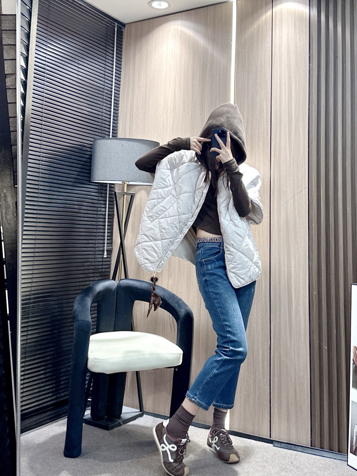 ✨✨✨Sacai✨✨✨2025秋冬新款💫 打破常规的时尚态度！这款毛线连帽拼接坎肩菱格马甲外套，将潮流元