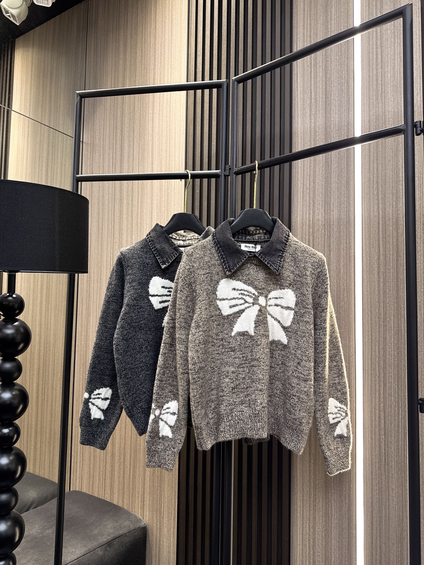 ✨✨✨miumiu✨✨✨2025秋冬新款💫 【轻甜少女感】70%羊毛混纺上衣✨可拆卸牛仔翻领一衣两穿💫蝴