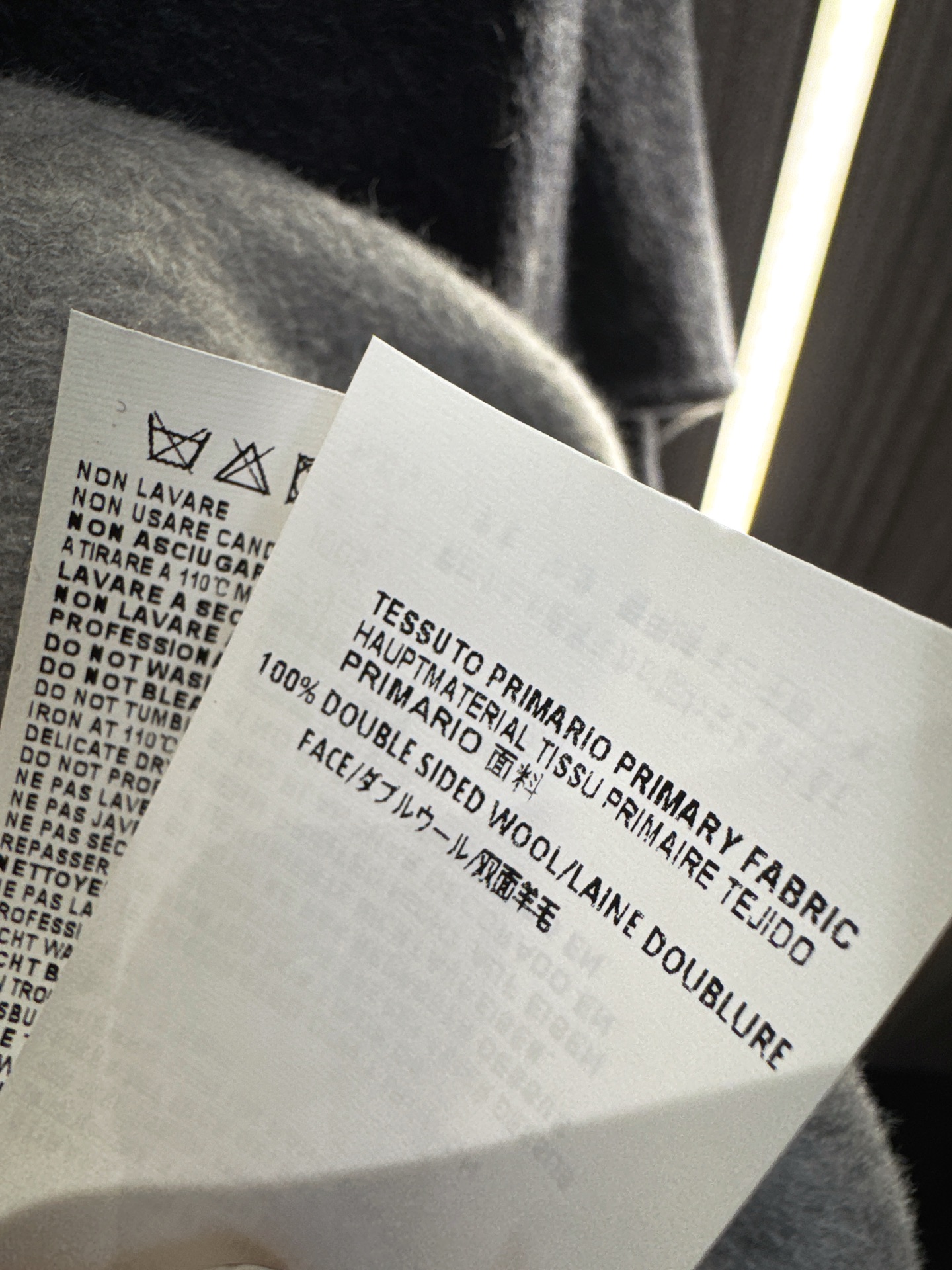 ✨✨✨玛吉拉✨✨✨2025秋冬新款💫 玛吉拉百分百双面羊毛围脖一体大衣，温暖与时尚的完美结合。精选优质双