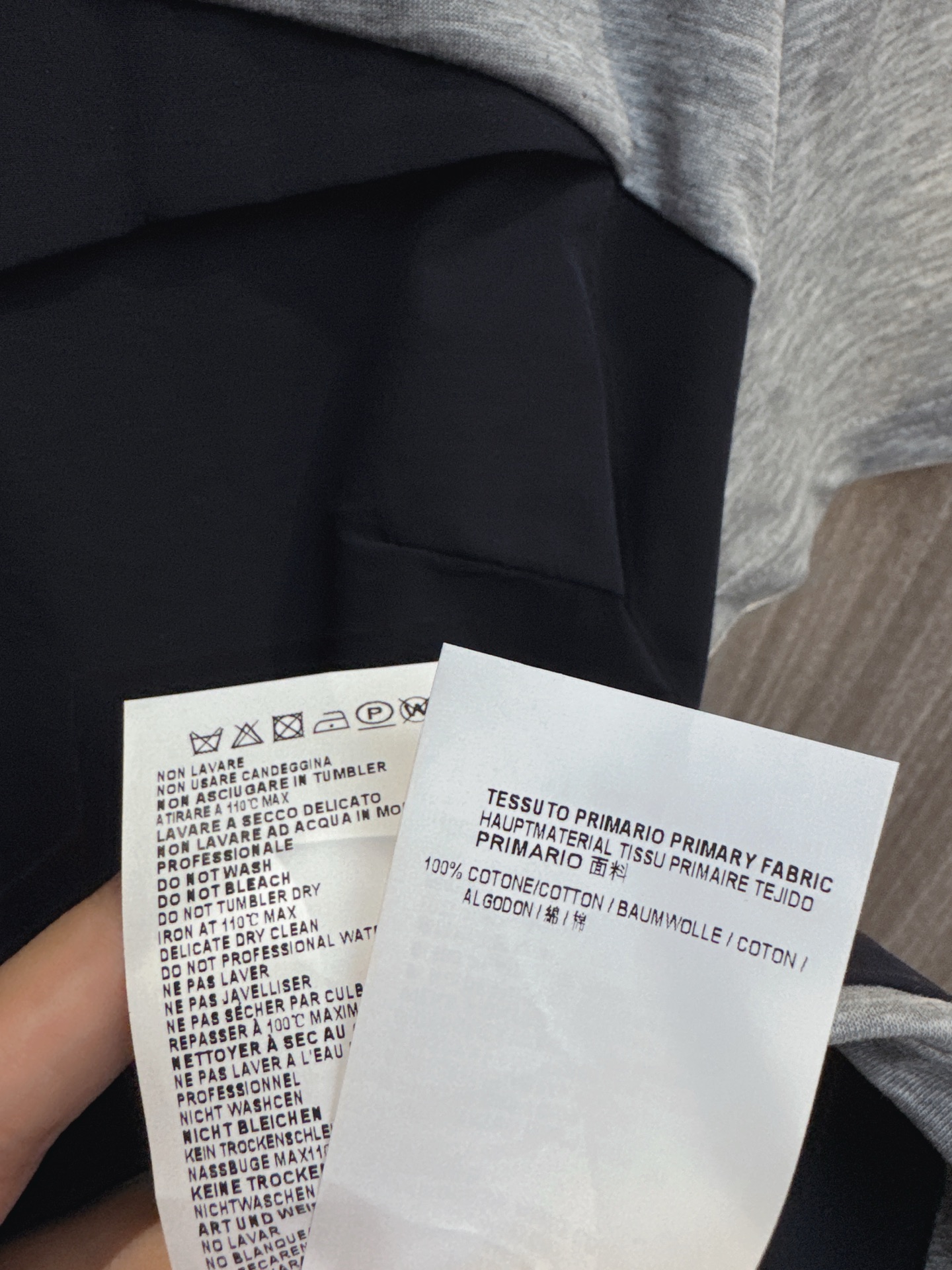 ✨✨✨玛吉拉✨✨✨2026新版💫 时尚百搭！玛吉拉短袖圆领后背系带上衣搭配松紧腰半裙套装，简约中透露着小