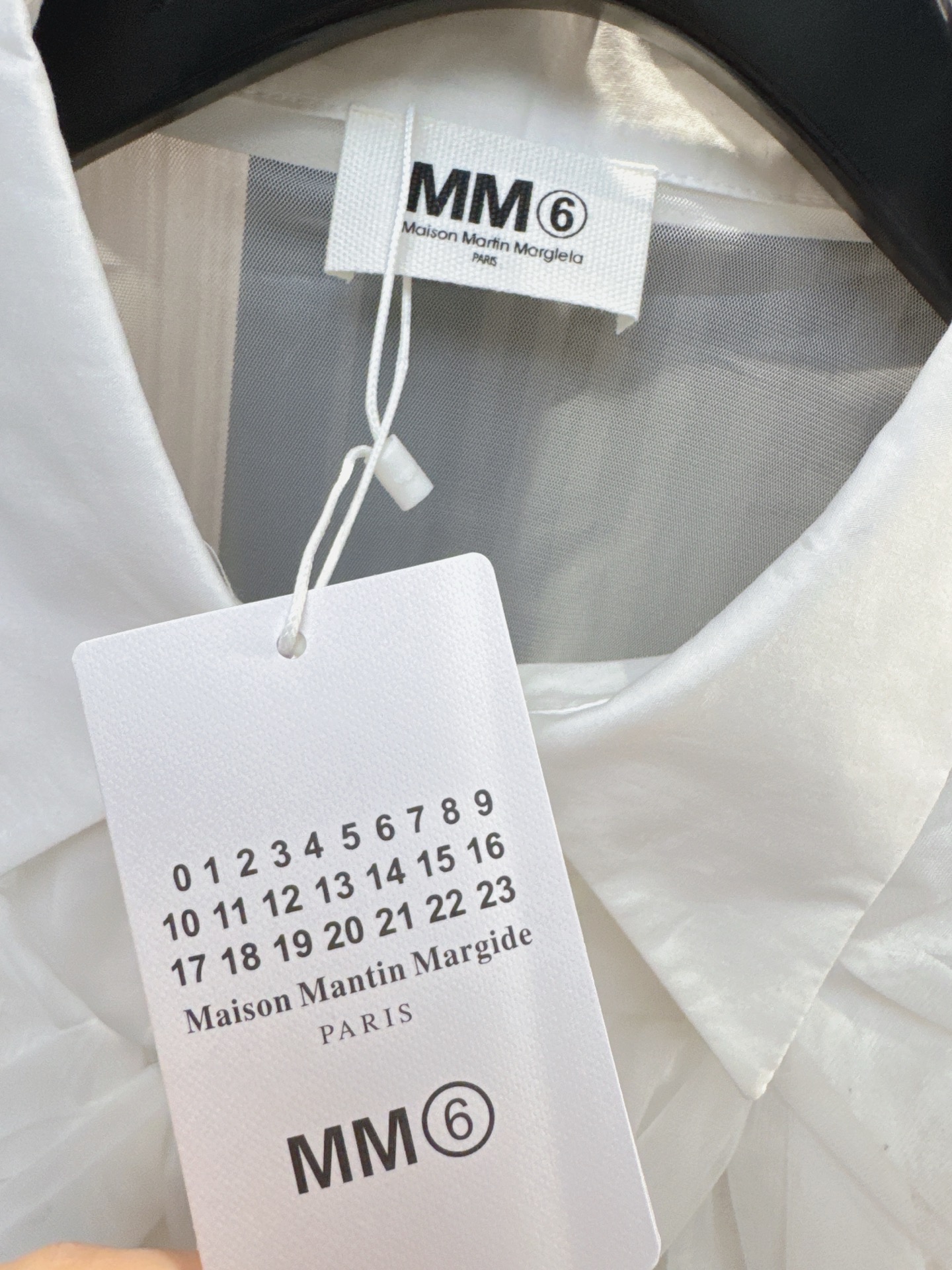 ✨✨✨MM6✨✨✨2026新版💫 防晒衬衫｜蝴蝶结拼接，轻透慵懒，松弛感拉满✨涤纶薄纱+蝴蝶结细节，一件