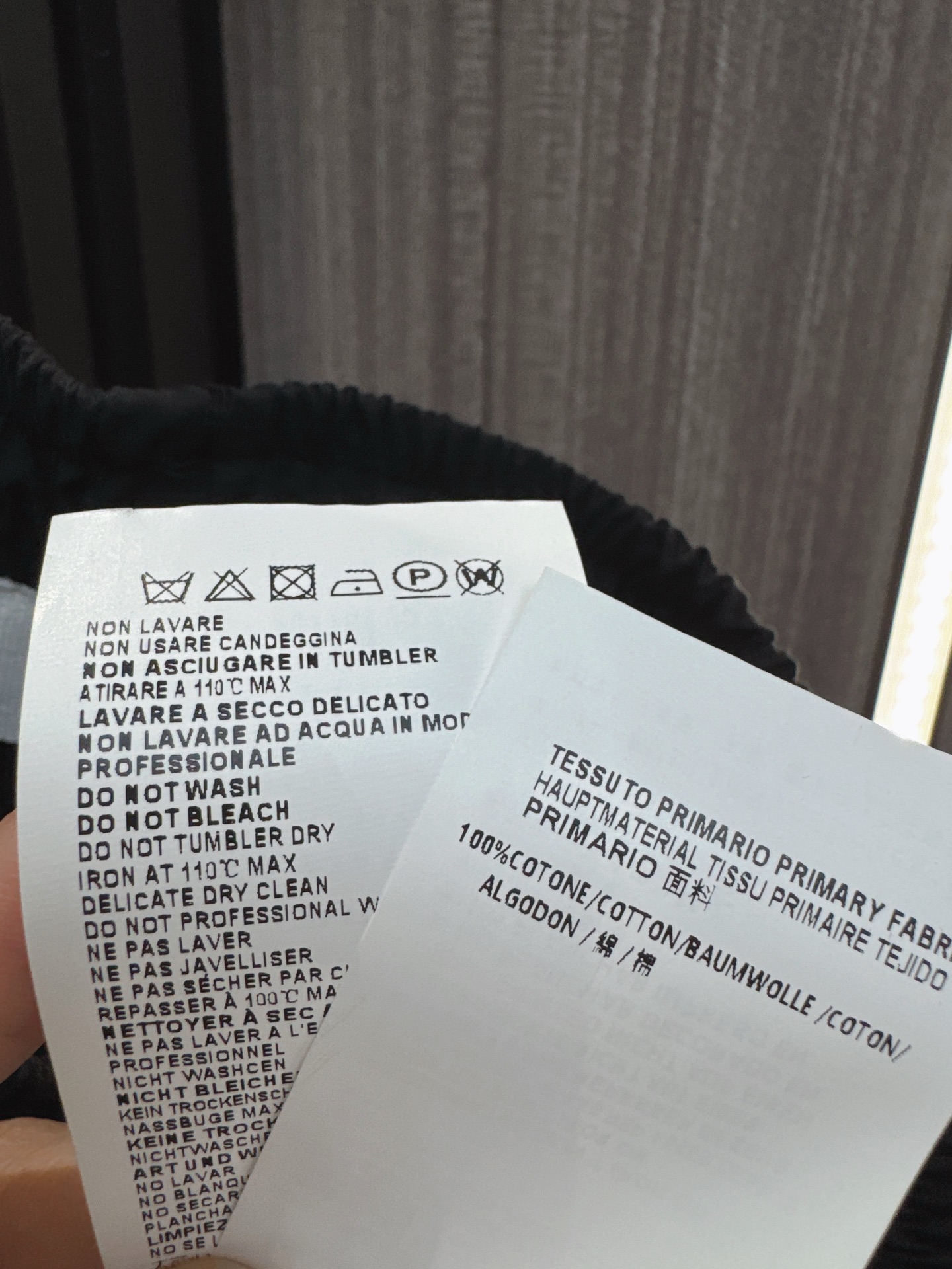 ✨✨✨MM6✨✨✨2026新版💫假两件屁帘九分裤，层次利落，简约高级，假两件叠穿巧思，屁帘藏胯遮肉，九分