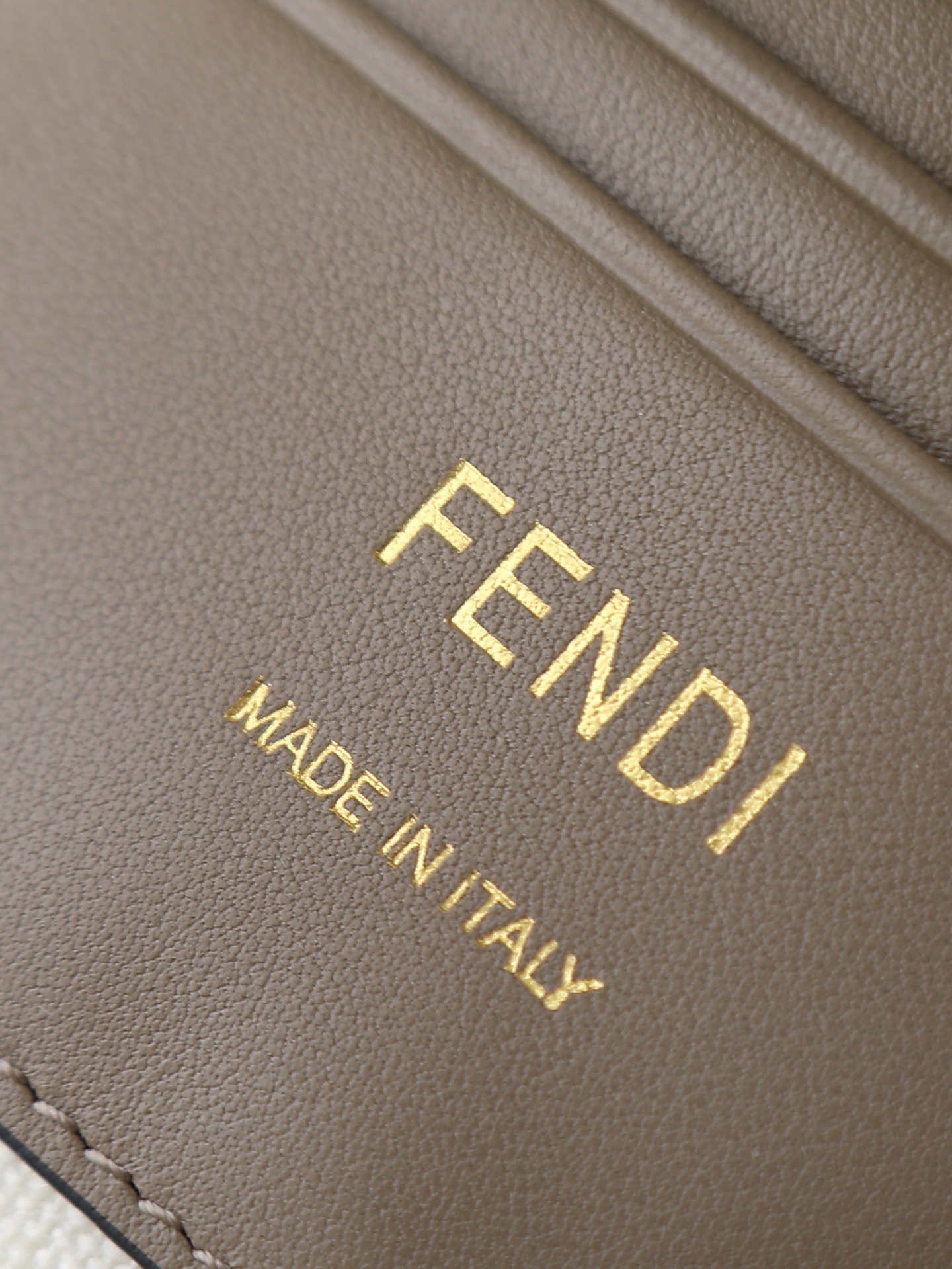 芬迪 Fendi 经典高级手袋包包 #jJEA 2